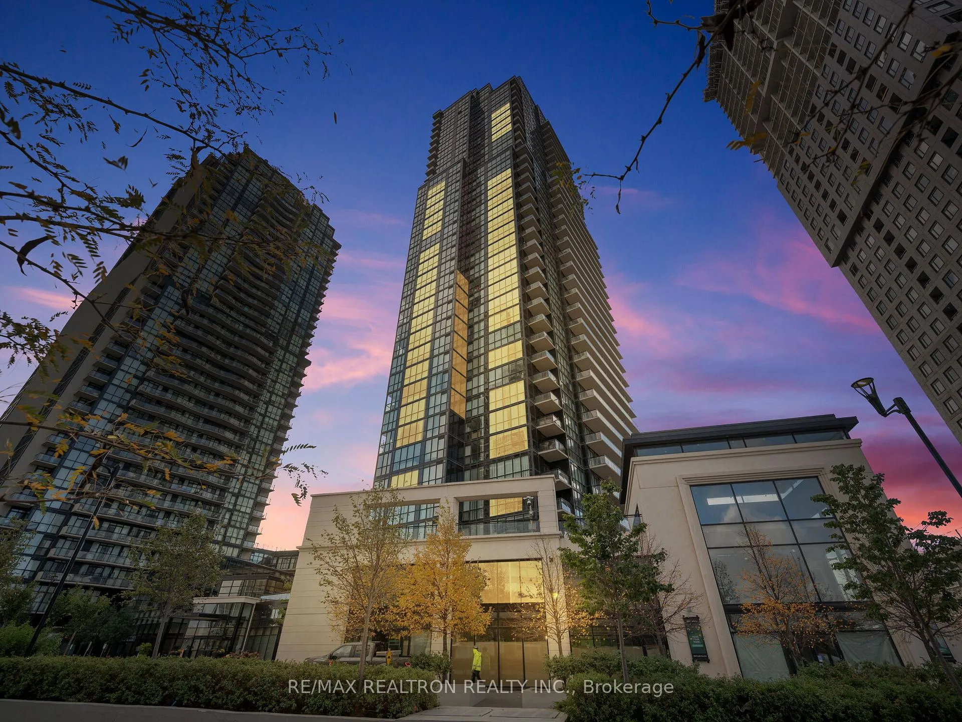 Front of Unit 3002, 2910 Highway 7 Road W