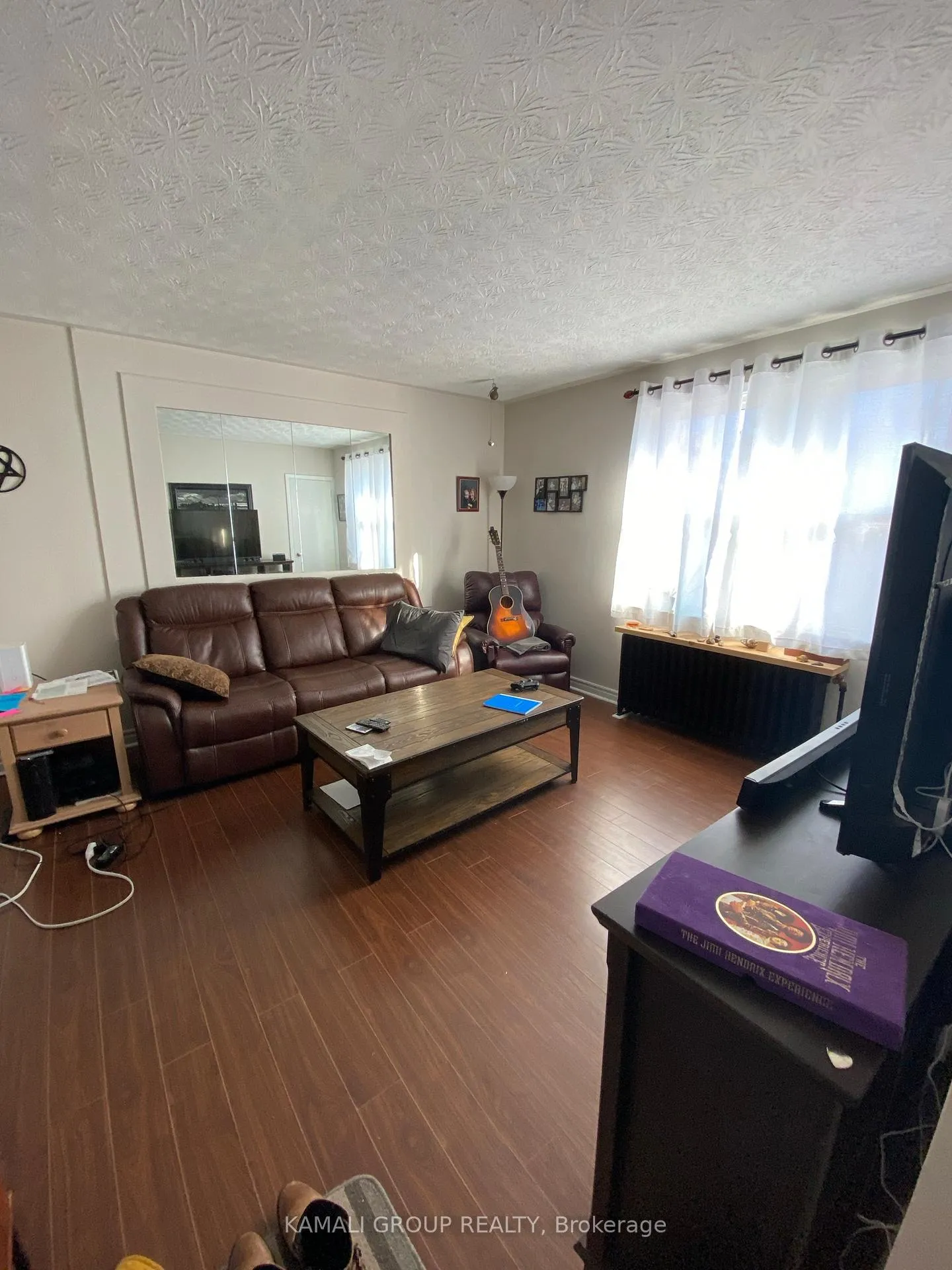 Photo 5 of Unit Unit 3, 205 Celina Street, Oshawa, Central — HOMEH