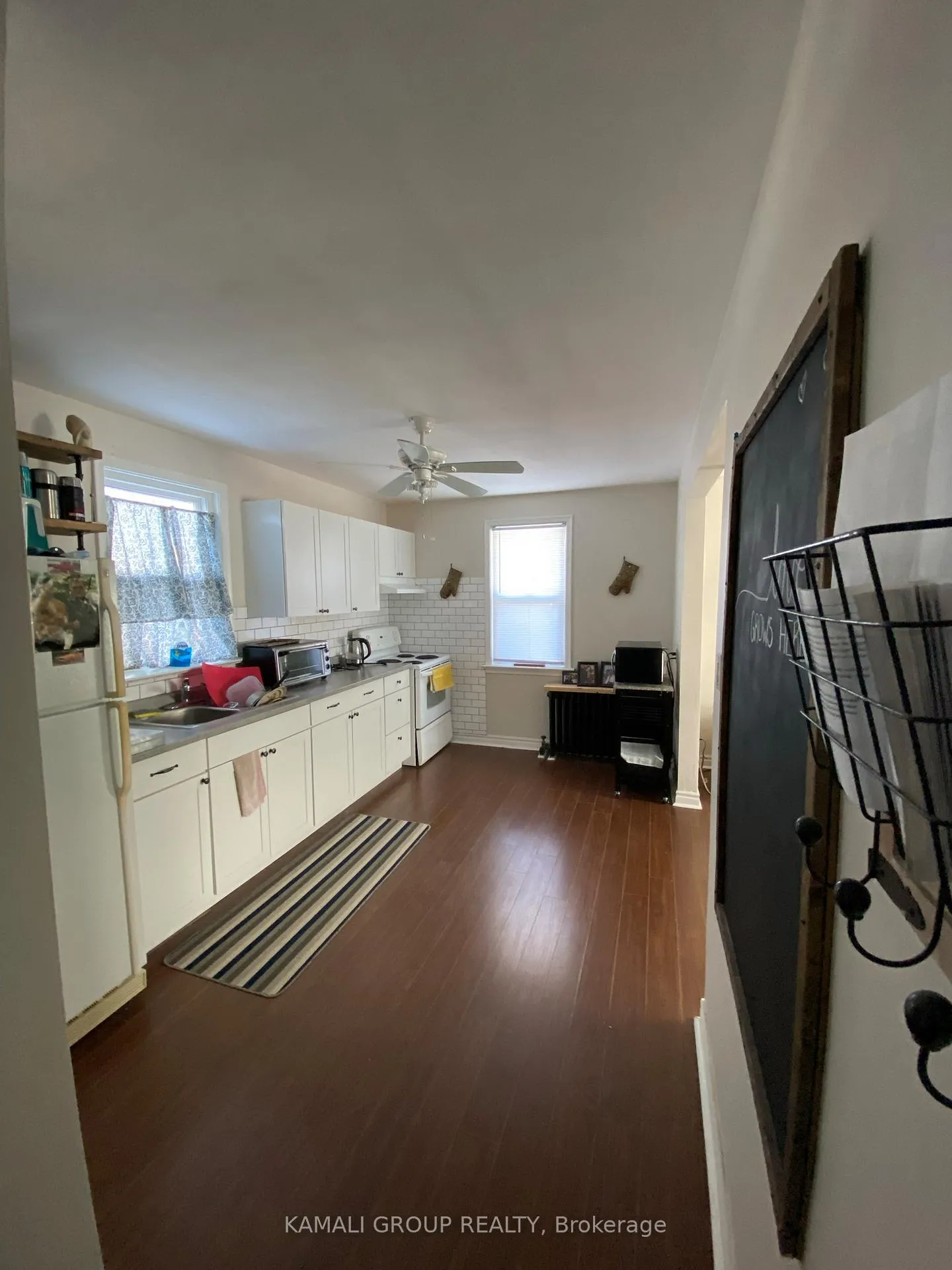 Photo 16 of Unit Unit 3, 205 Celina Street, Oshawa, Central — HOMEH