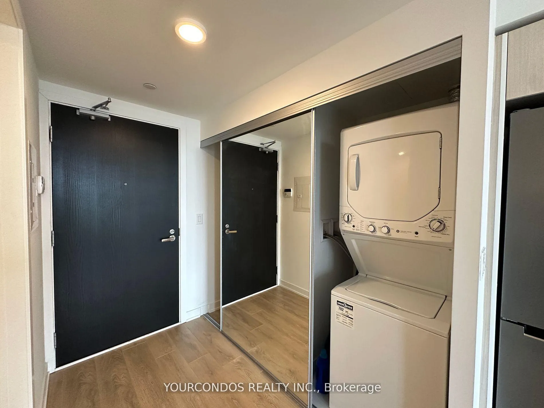 Photo 3 of Unit 4403, 501 Yonge Street, Toronto, Church-Yonge Corridor — HOMEH