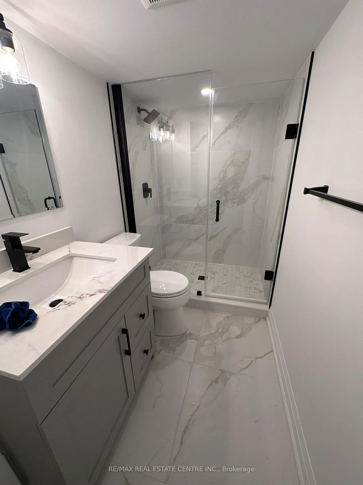 Photo 17 of Unit B, 2492 Orchestrate (bsmt) Drive, Oshawa, Windfields — HOMEH