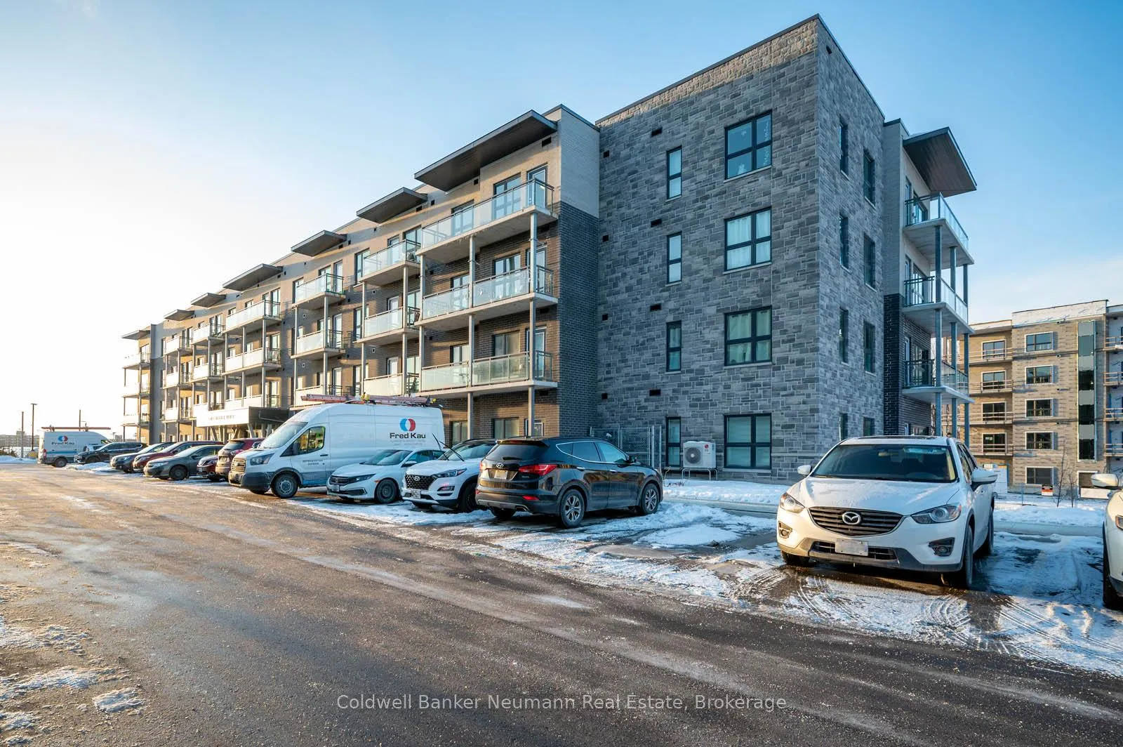 Photo 3 of Unit 413, 1101 Lackner Place, Kitchener — HOMEH