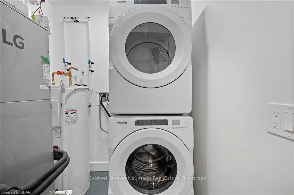 Photo 32 of Unit 413, 1101 Lackner Place, Kitchener — HOMEH