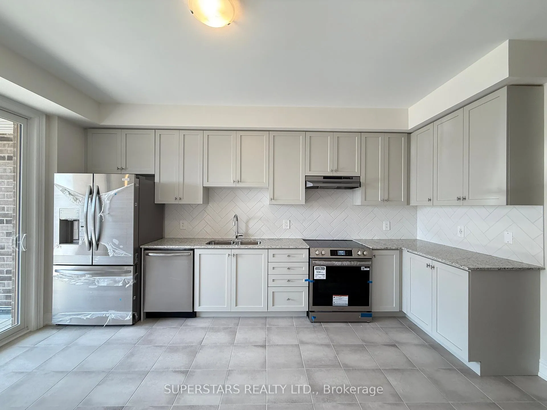 Photo 1 of 2926 Whites Road, Pickering, Rural Pickering — HOMEH