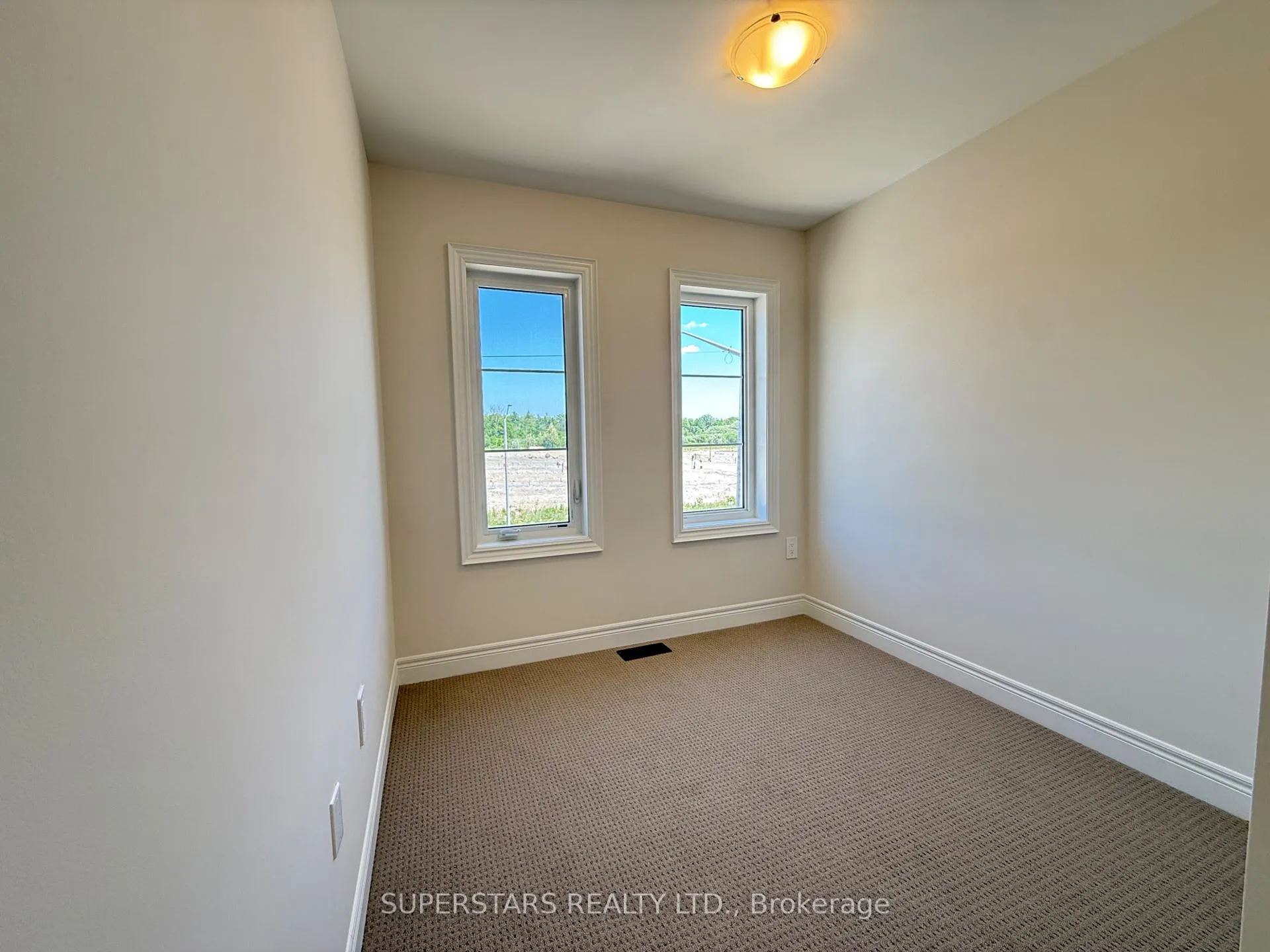 Photo 15 of 2926 Whites Road, Pickering, Rural Pickering — HOMEH
