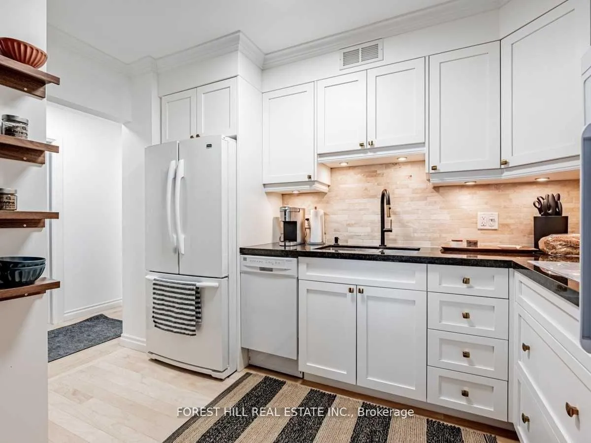 Photo 15 of Unit 405, 335 Lonsdale Road, Toronto, Forest Hill South — HOMEH