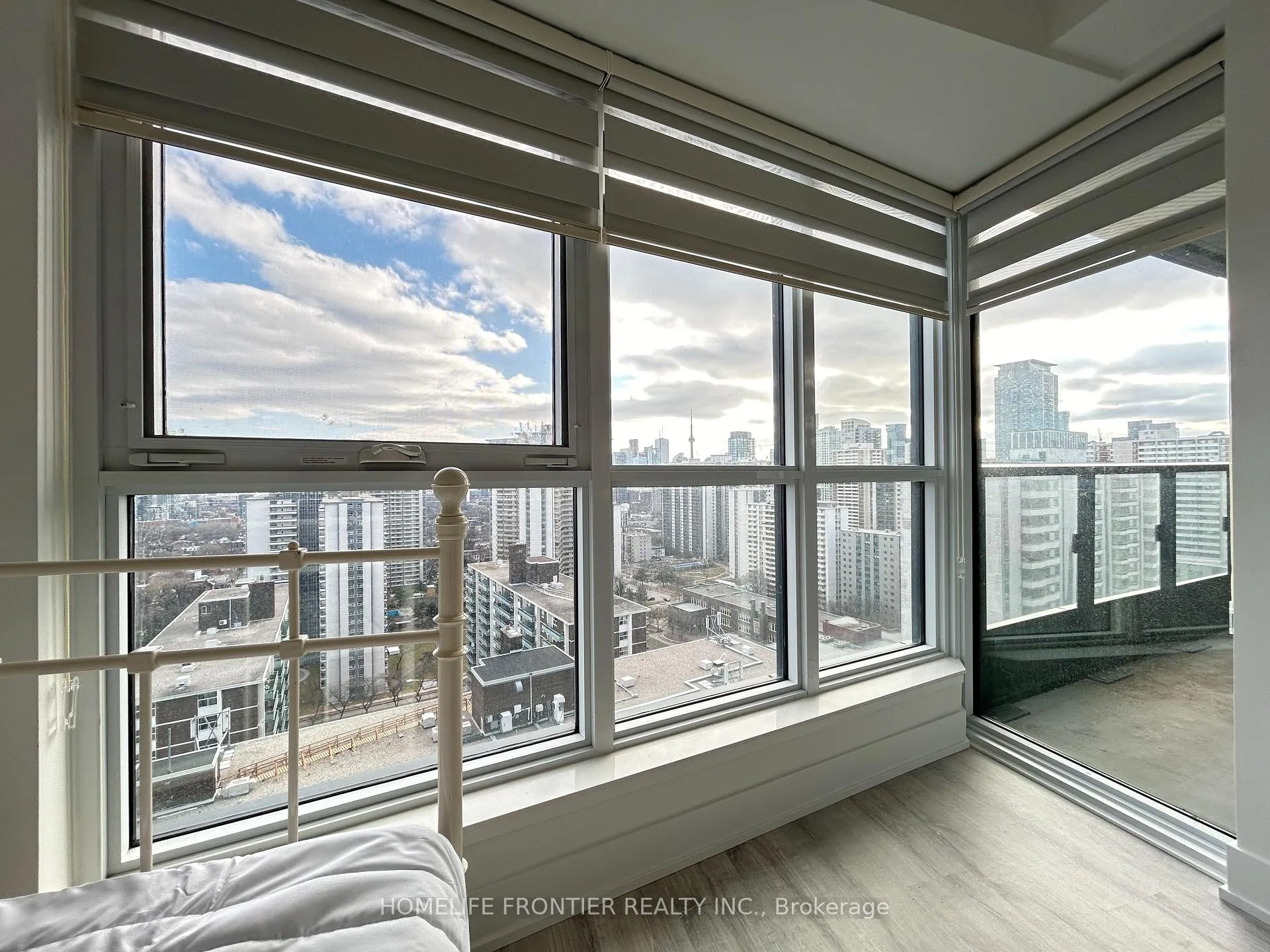 Photo 16 of Unit 2219, 585 Bloor Street E, Toronto, North St. James Town — HOMEH