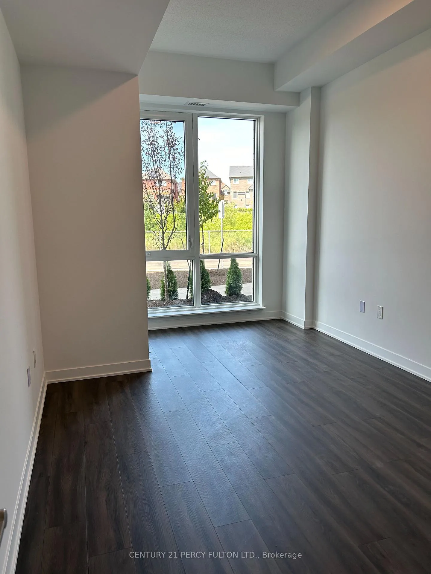 Photo 7 of Unit 110, 385 Artic Red Drive, Oshawa, Windfields — HOMEH