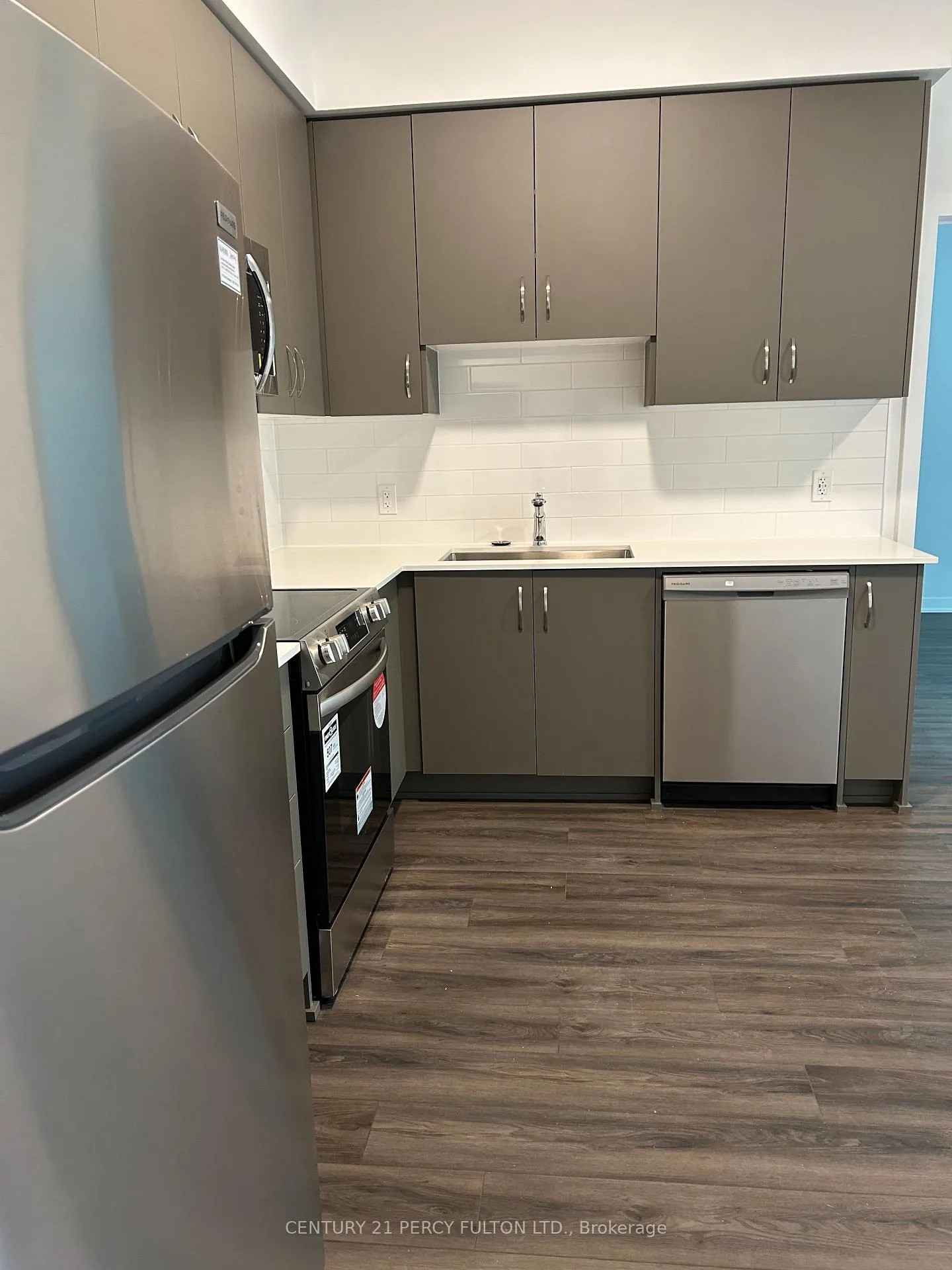 Photo 16 of Unit 110, 385 Artic Red Drive, Oshawa, Windfields — HOMEH