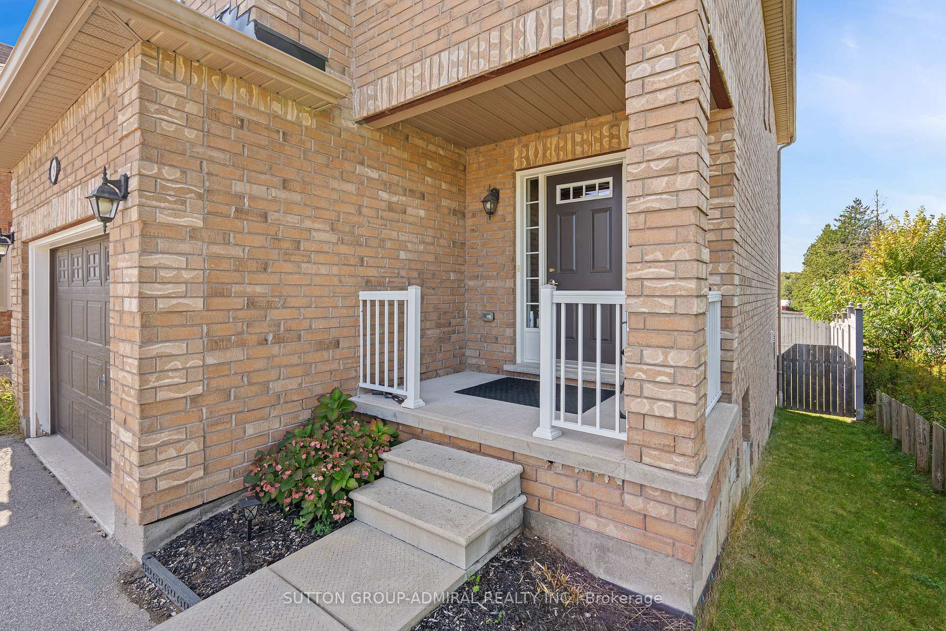 Photo 4 of 29 Crew Court, Barrie, Ardagh — HOMEH