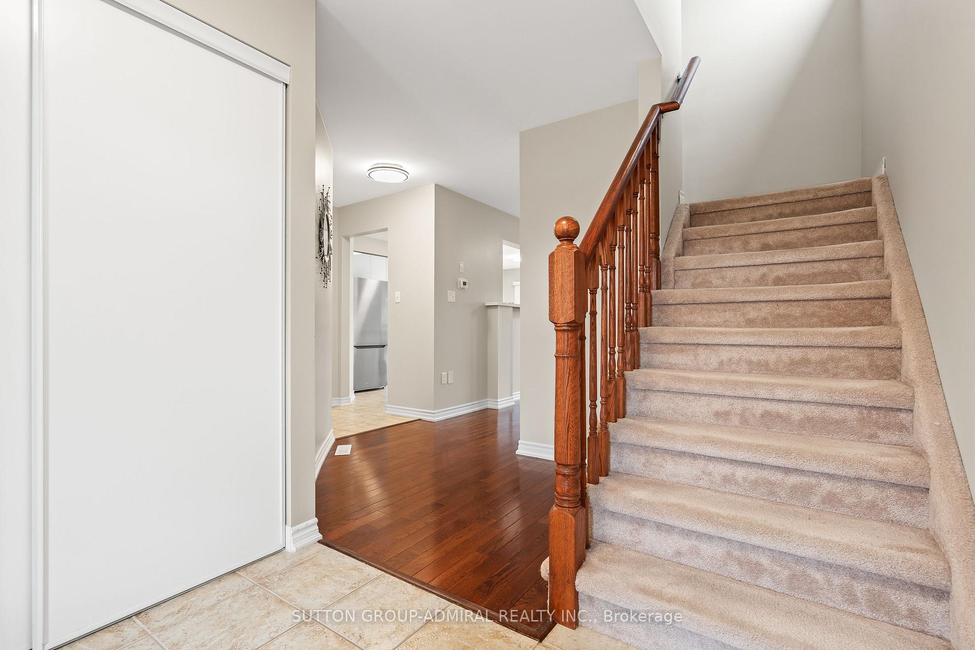 Photo 6 of 29 Crew Court, Barrie, Ardagh — HOMEH