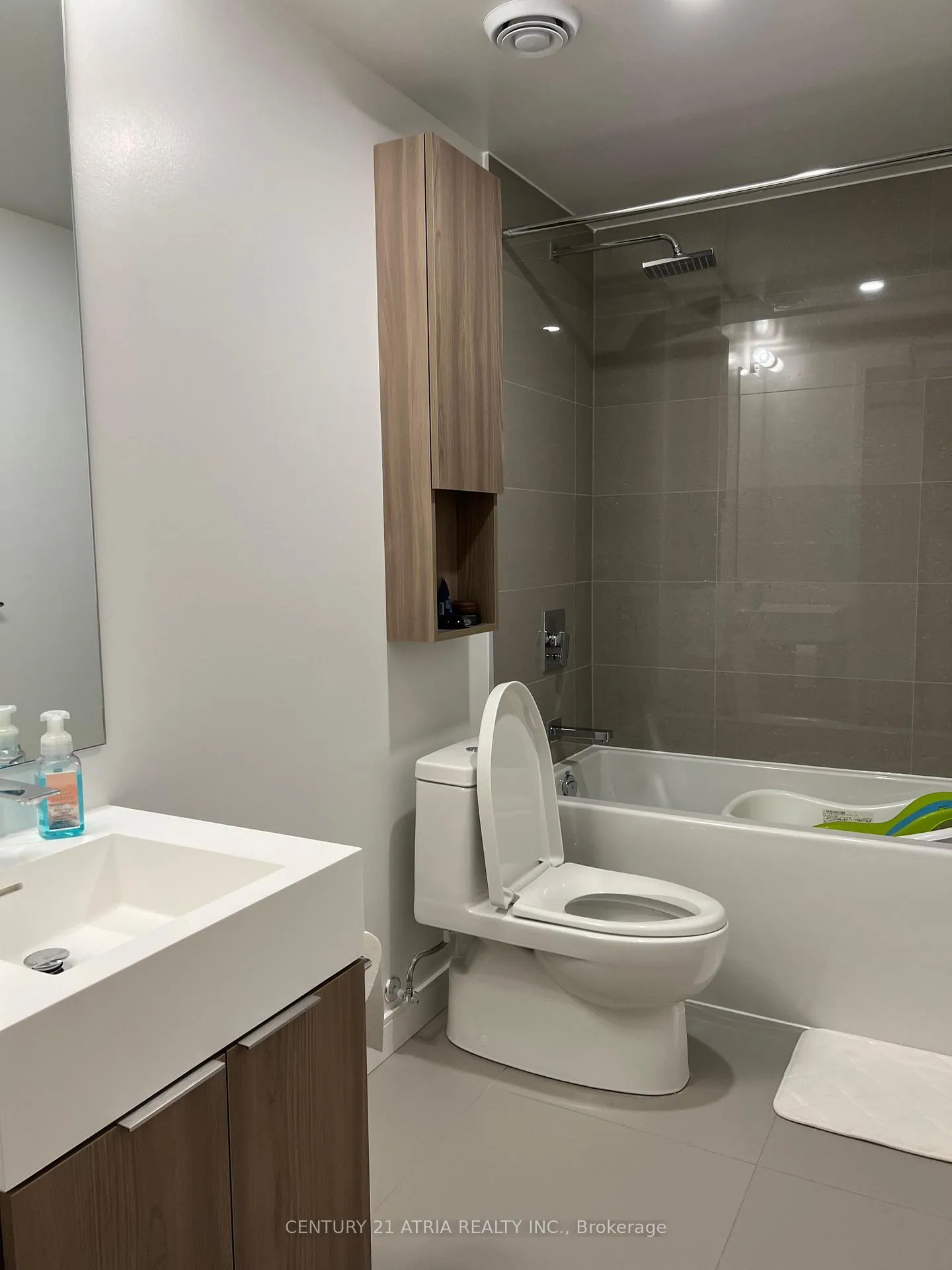 Photo 11 of Unit S138, 180 Mill Street, Toronto, Waterfront Communities — HOMEH