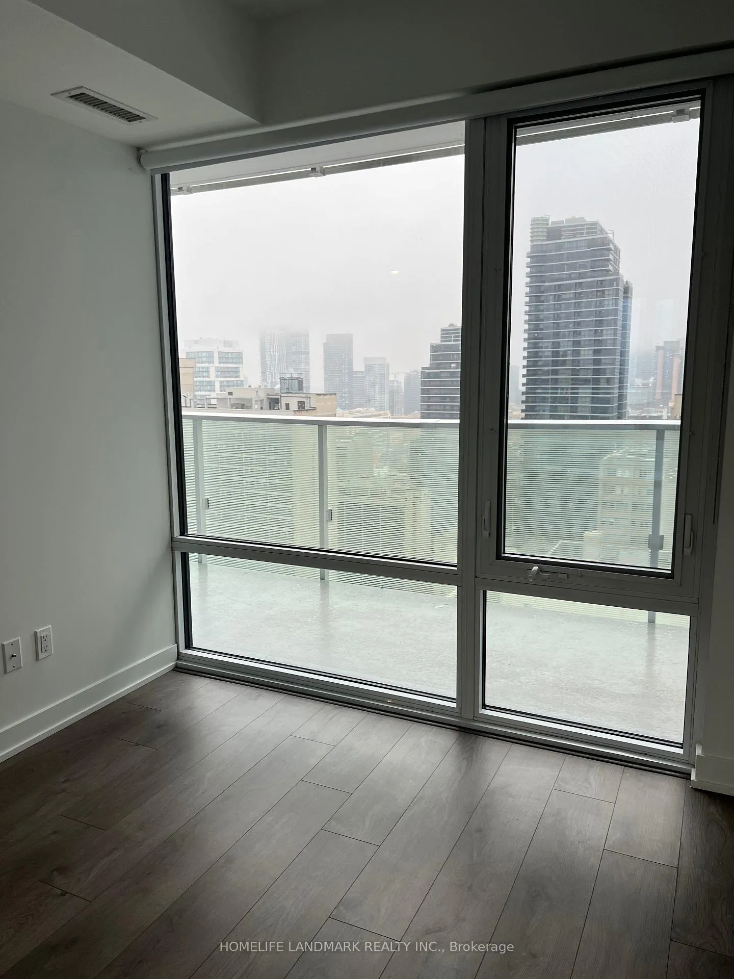 Photo 5 of Unit 2411, 501 Yonge Street, Toronto, Church-Yonge Corridor — HOMEH
