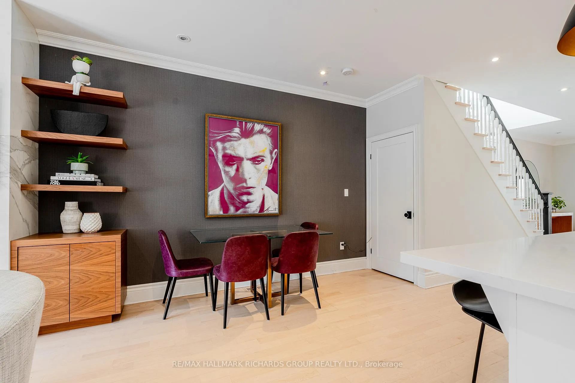 Photo 6 of 181 Blantyre Avenue, Toronto, The Beaches — HOMEH