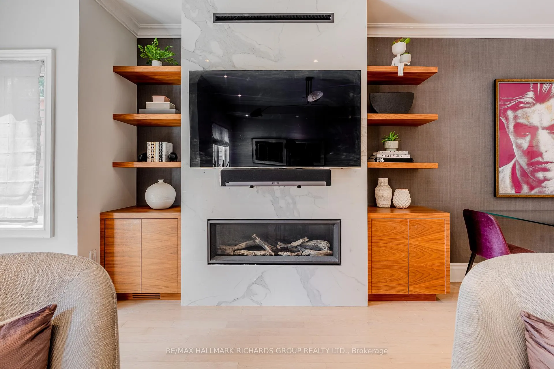Photo 8 of 181 Blantyre Avenue, Toronto, The Beaches — HOMEH