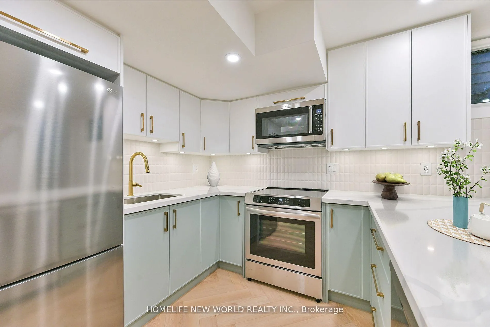 Photo 3 of Unit Lower, 930 Logan Avenue, Toronto, Playter Estates-Danforth — HOMEH