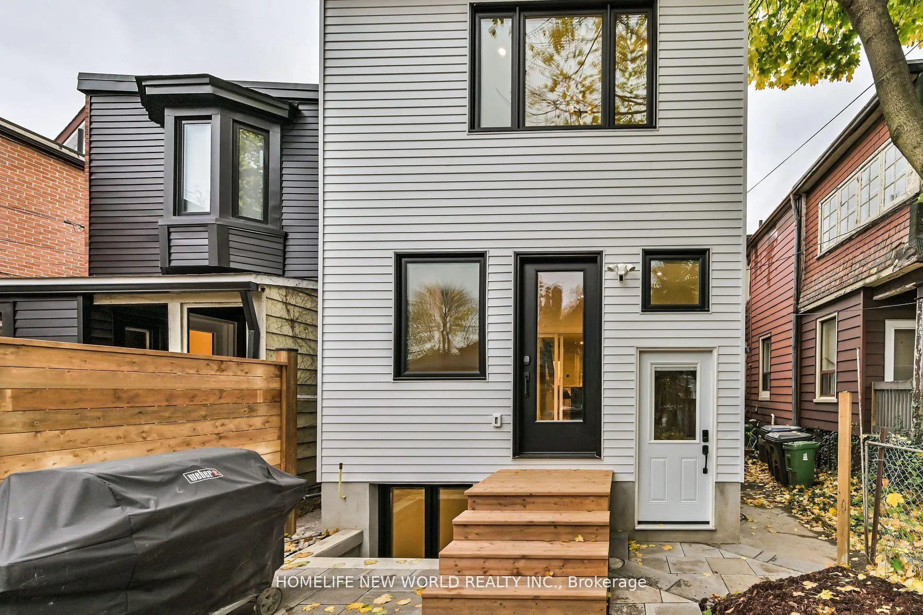 Photo 11 of Unit Lower, 930 Logan Avenue, Toronto, Playter Estates-Danforth — HOMEH