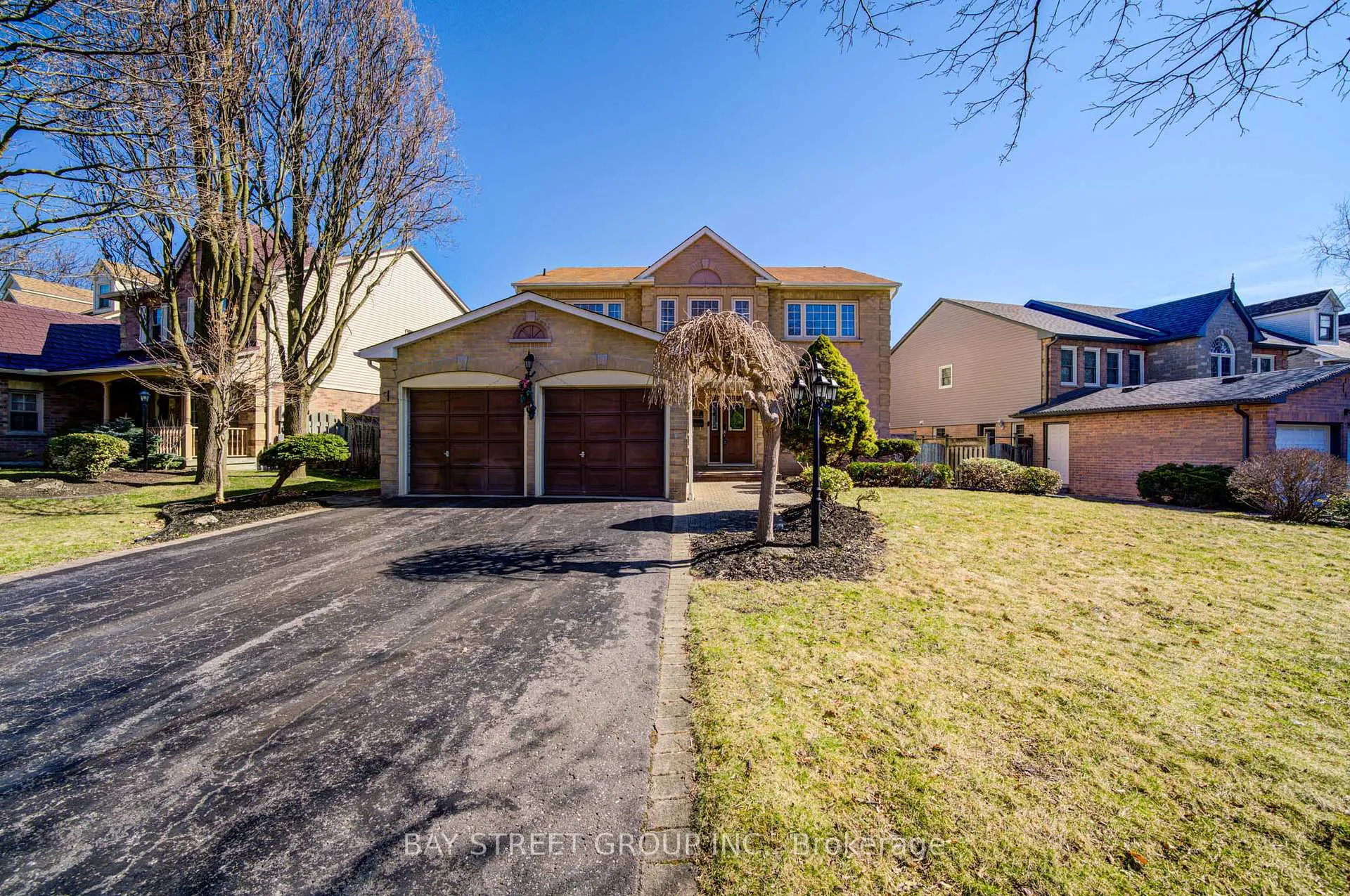 Photo 1 of 72 Allayden Drive, Whitby, Lynde Creek — HOMEH