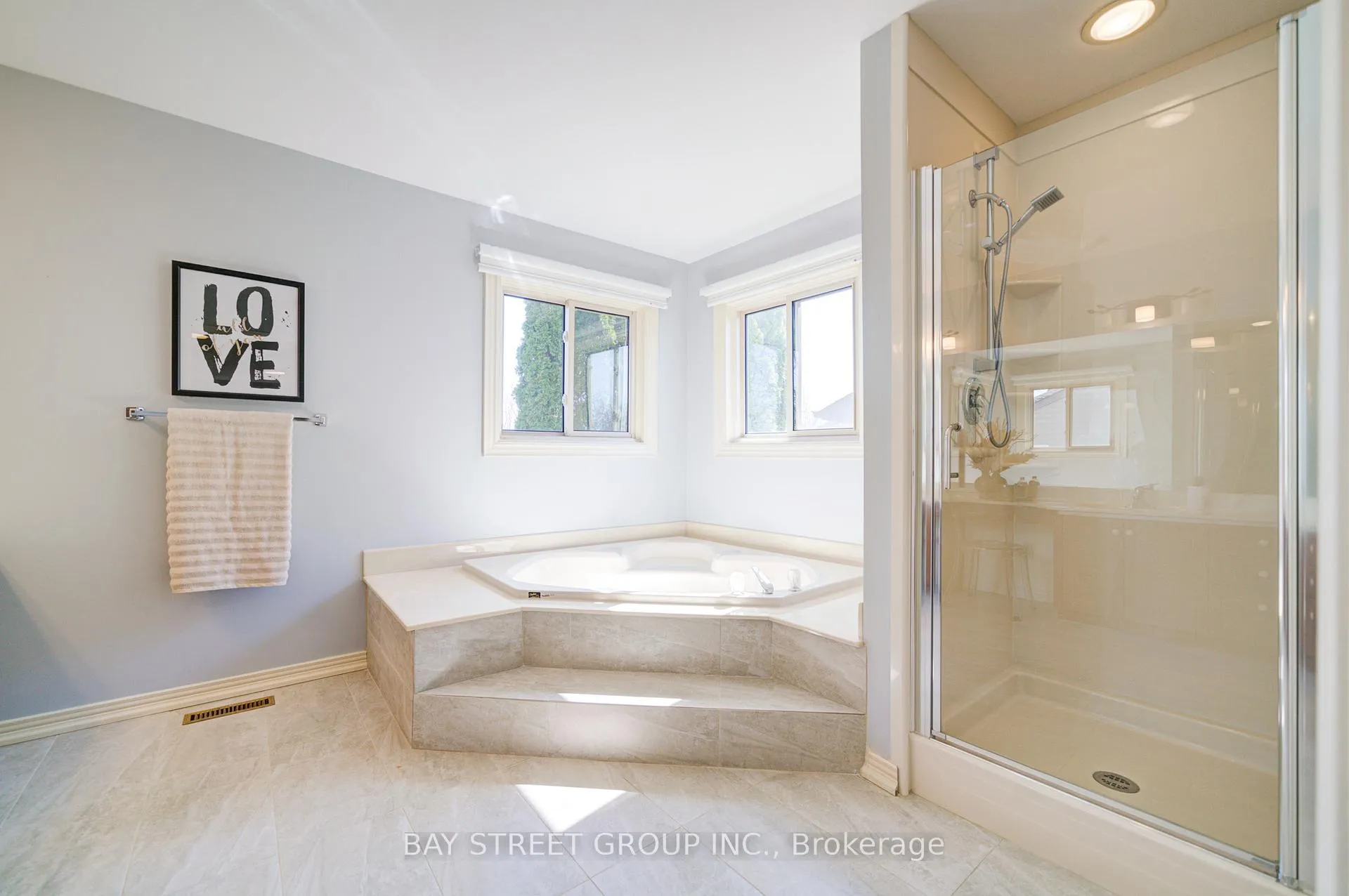 Photo 33 of 72 Allayden Drive, Whitby, Lynde Creek — HOMEH