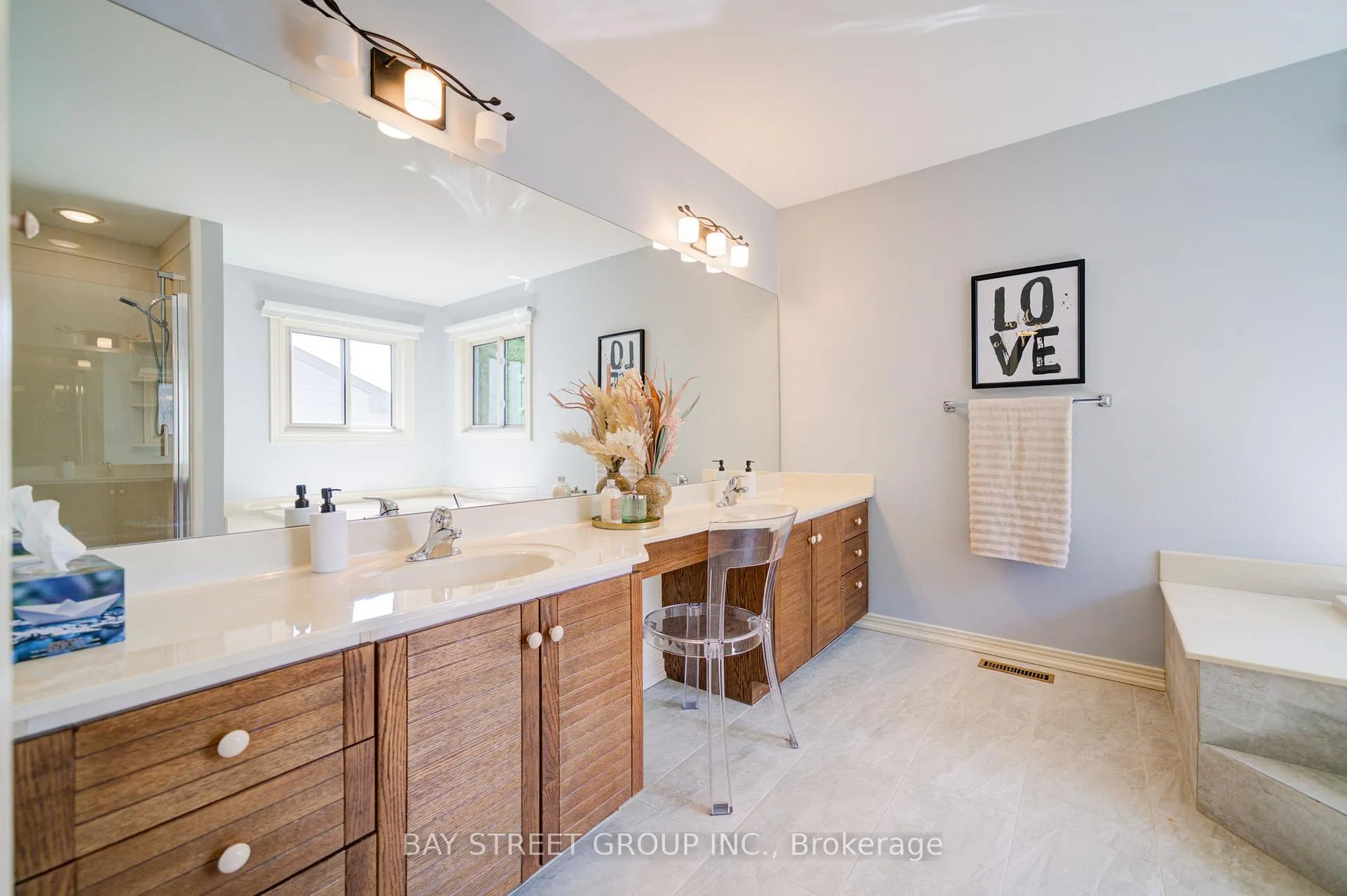 Photo 34 of 72 Allayden Drive, Whitby, Lynde Creek — HOMEH