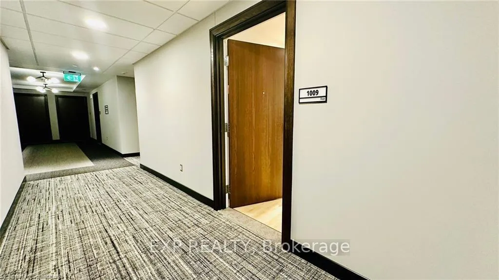 Photo 3 of Unit 1009, 741 King Street W, Kitchener, KW Hospital — HOMEH