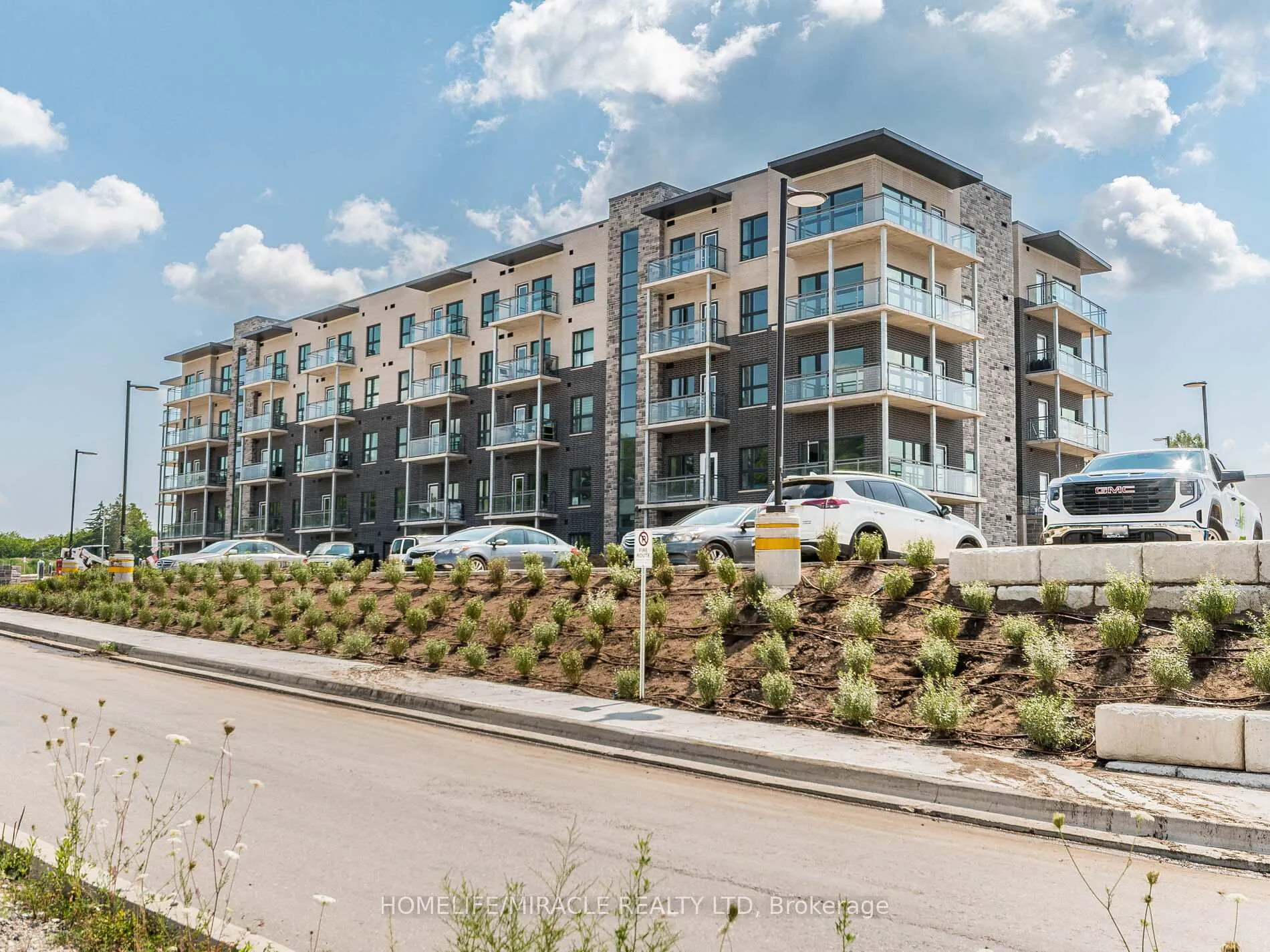 Front of Unit T2, 1101 Lackner Place