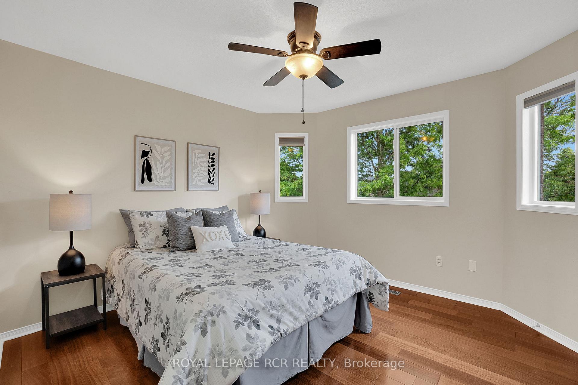 Photo 16 of 9 Schaefer Place, Caledon, Bolton North — HOMEH