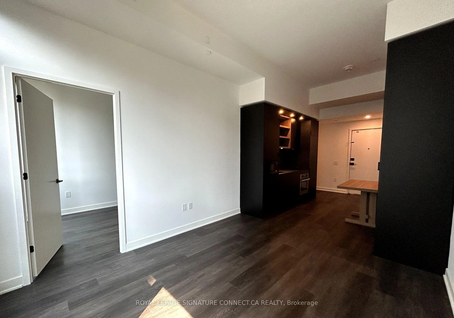 Photo 4 of Unit 3008, 55 Charles Street E, Toronto, Church-Yonge Corridor — HOMEH