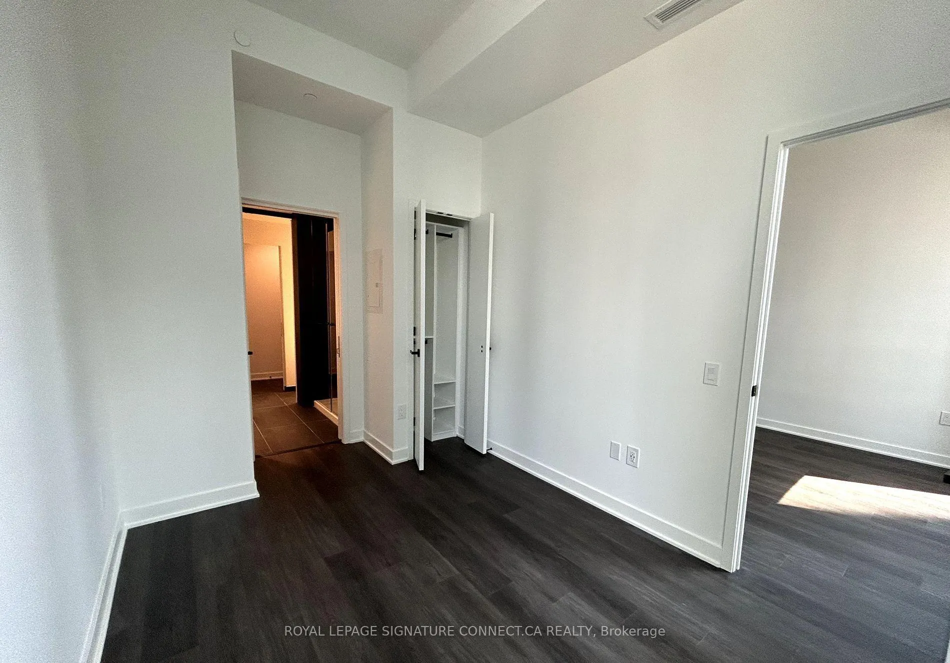 Photo 8 of Unit 3008, 55 Charles Street E, Toronto, Church-Yonge Corridor — HOMEH