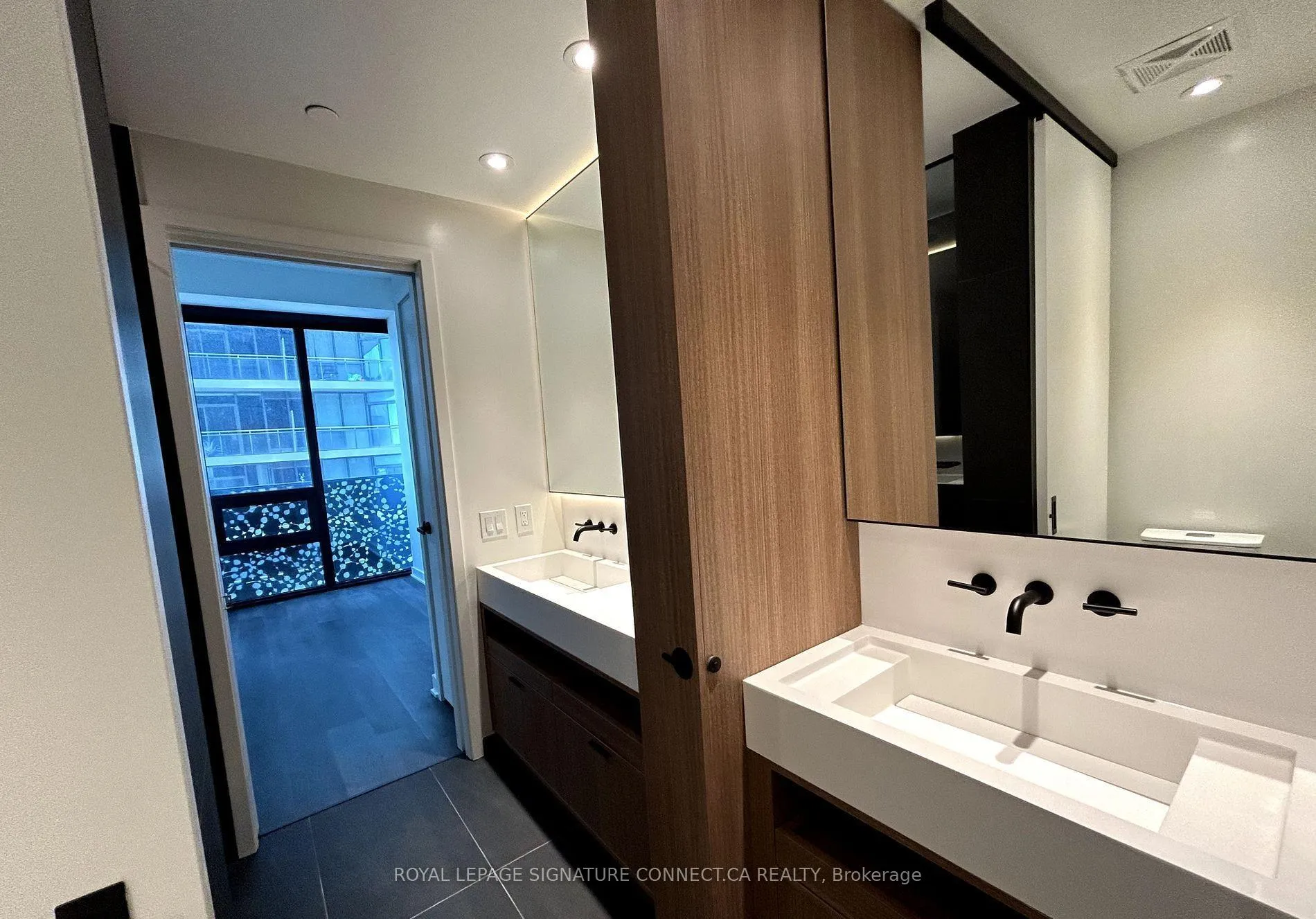 Photo 10 of Unit 3008, 55 Charles Street E, Toronto, Church-Yonge Corridor — HOMEH