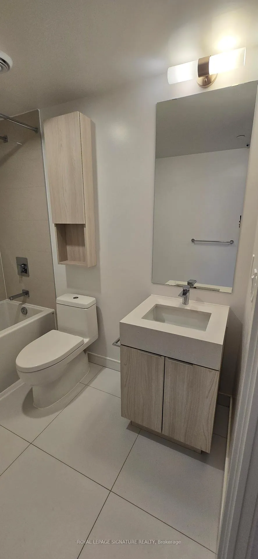 Photo 8 of Unit S345, 35 Rolling Mills Road, Toronto, Waterfront Communities — HOMEH