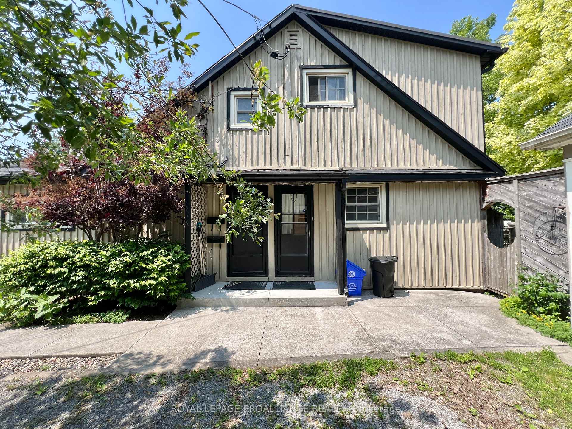 Photo 20 of 243 George Street, Belleville, Belleville Ward — HOMEH