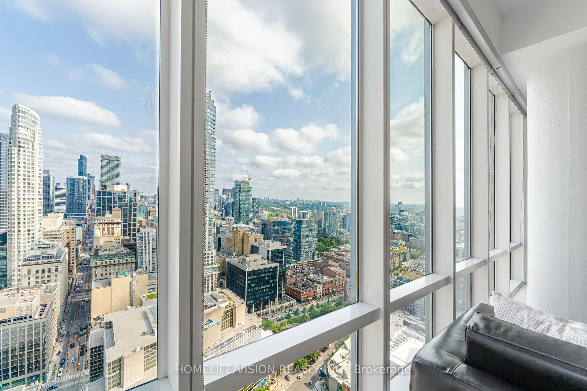 Photo 21 of Unit 3805, 8 The Esplanade, Toronto, Waterfront Communities — HOMEH
