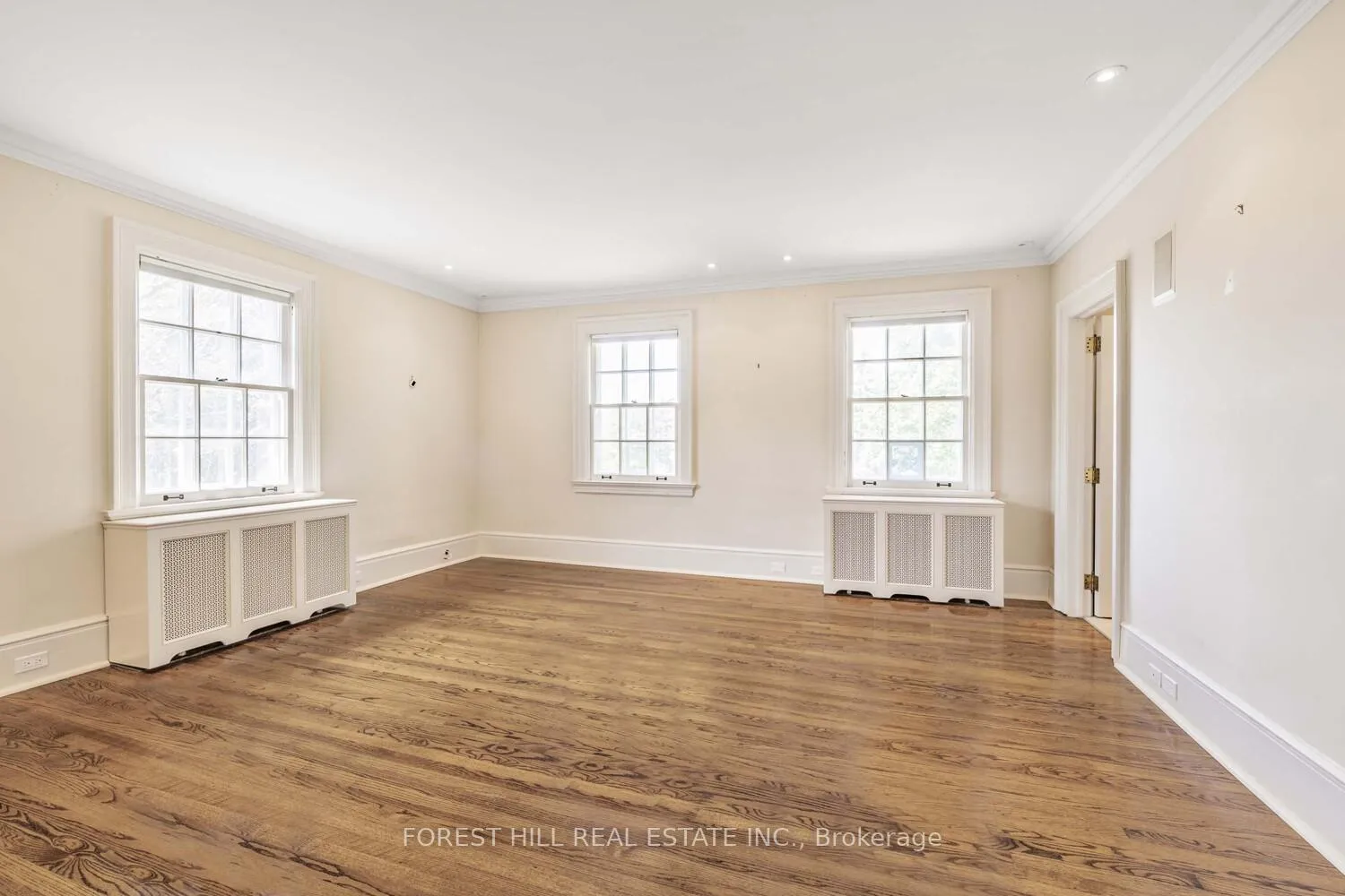Photo 9 of 435 Russell Hill Road, Toronto, Forest Hill South — HOMEH