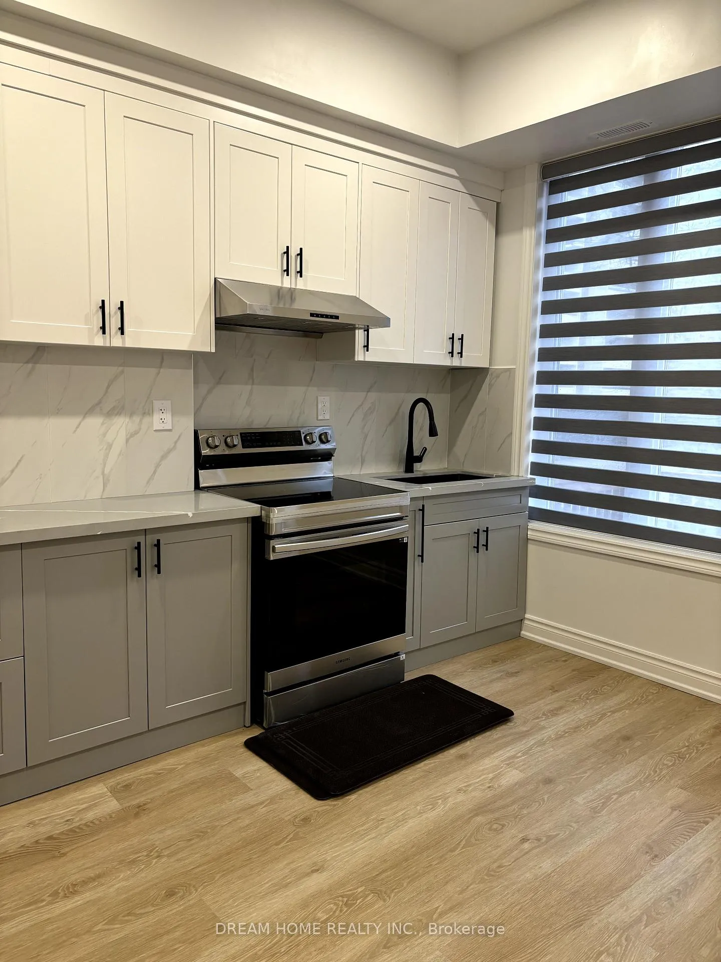 Photo 1 of Unit 102, 337 Mutual Street, Toronto, Church-Yonge Corridor — HOMEH