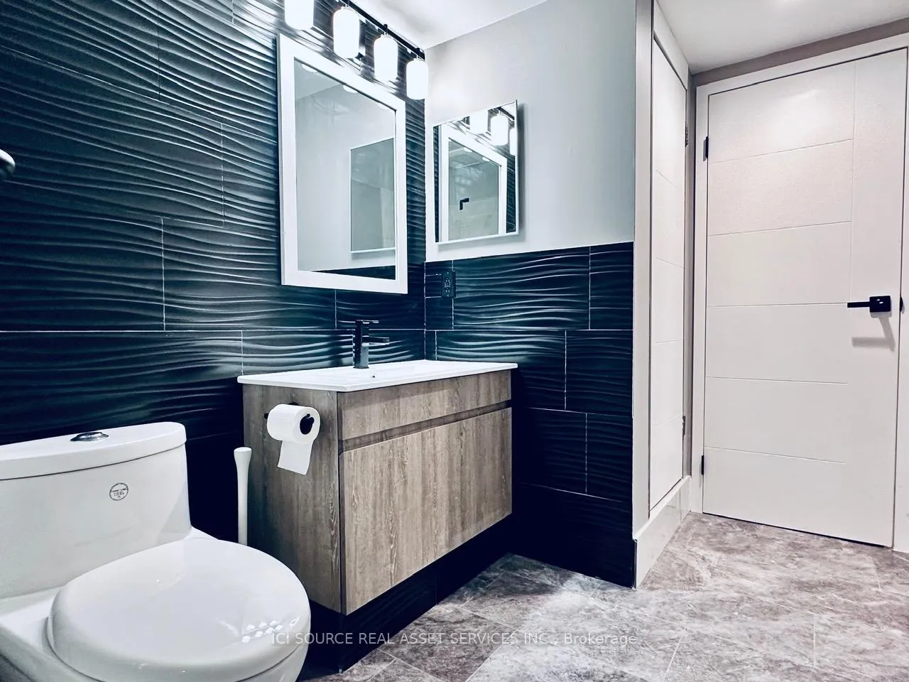 Photo 12 of Unit 1017, 25 The Esplanade, Toronto, Waterfront Communities — HOMEH
