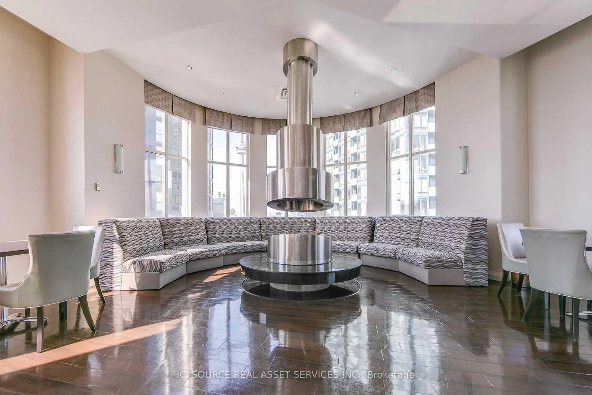 Photo 19 of Unit 1017, 25 The Esplanade, Toronto, Waterfront Communities — HOMEH