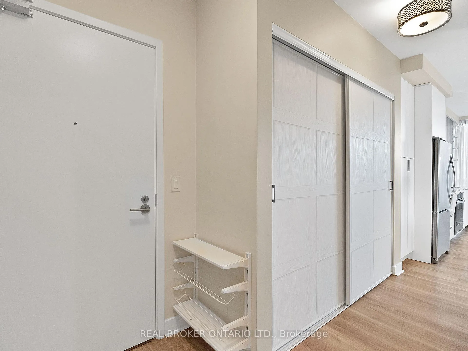 Photo 5 of Unit 409, 6 Sonic Way, Toronto, Flemingdon Park — HOMEH
