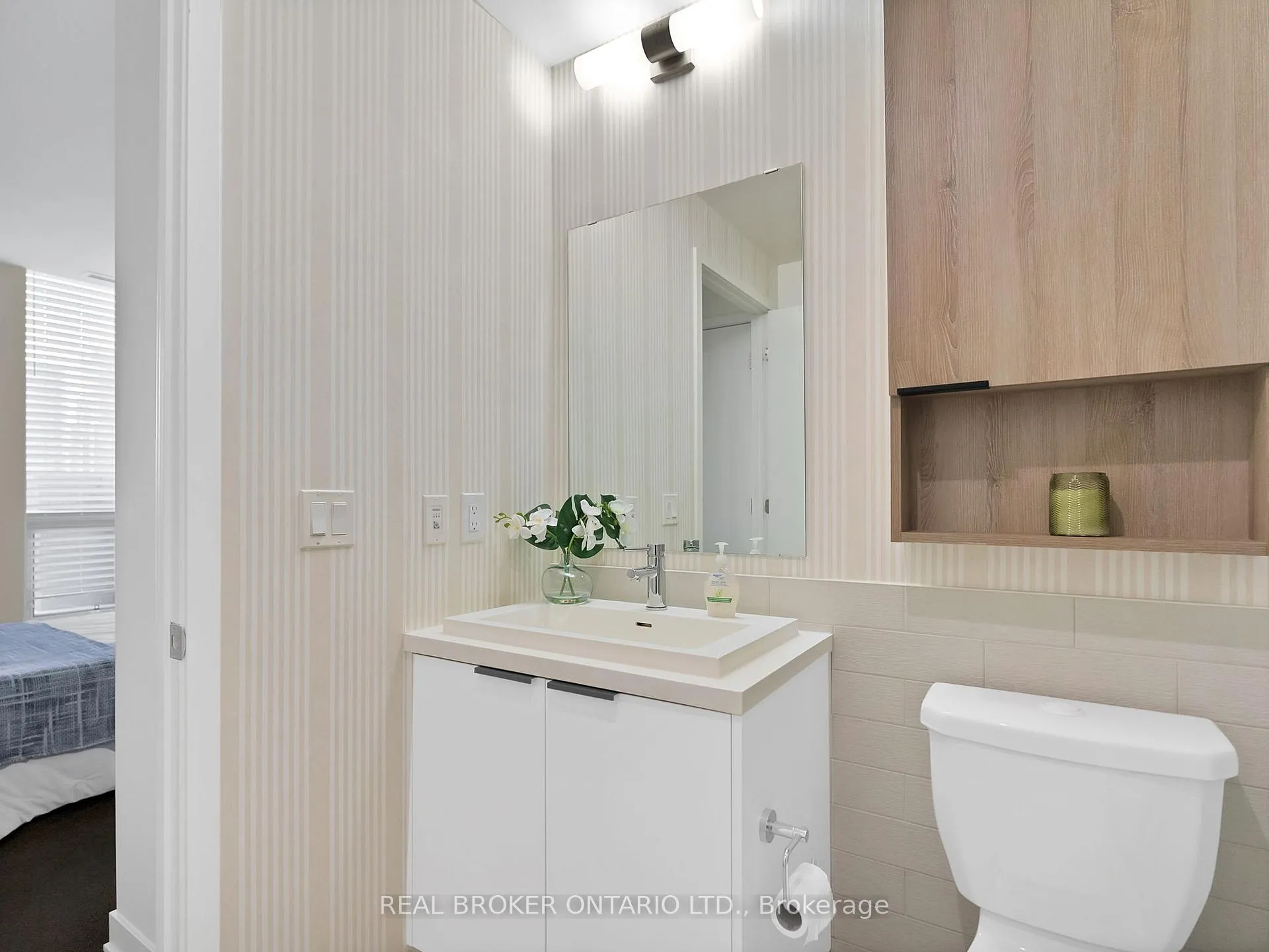 Photo 25 of Unit 409, 6 Sonic Way, Toronto, Flemingdon Park — HOMEH