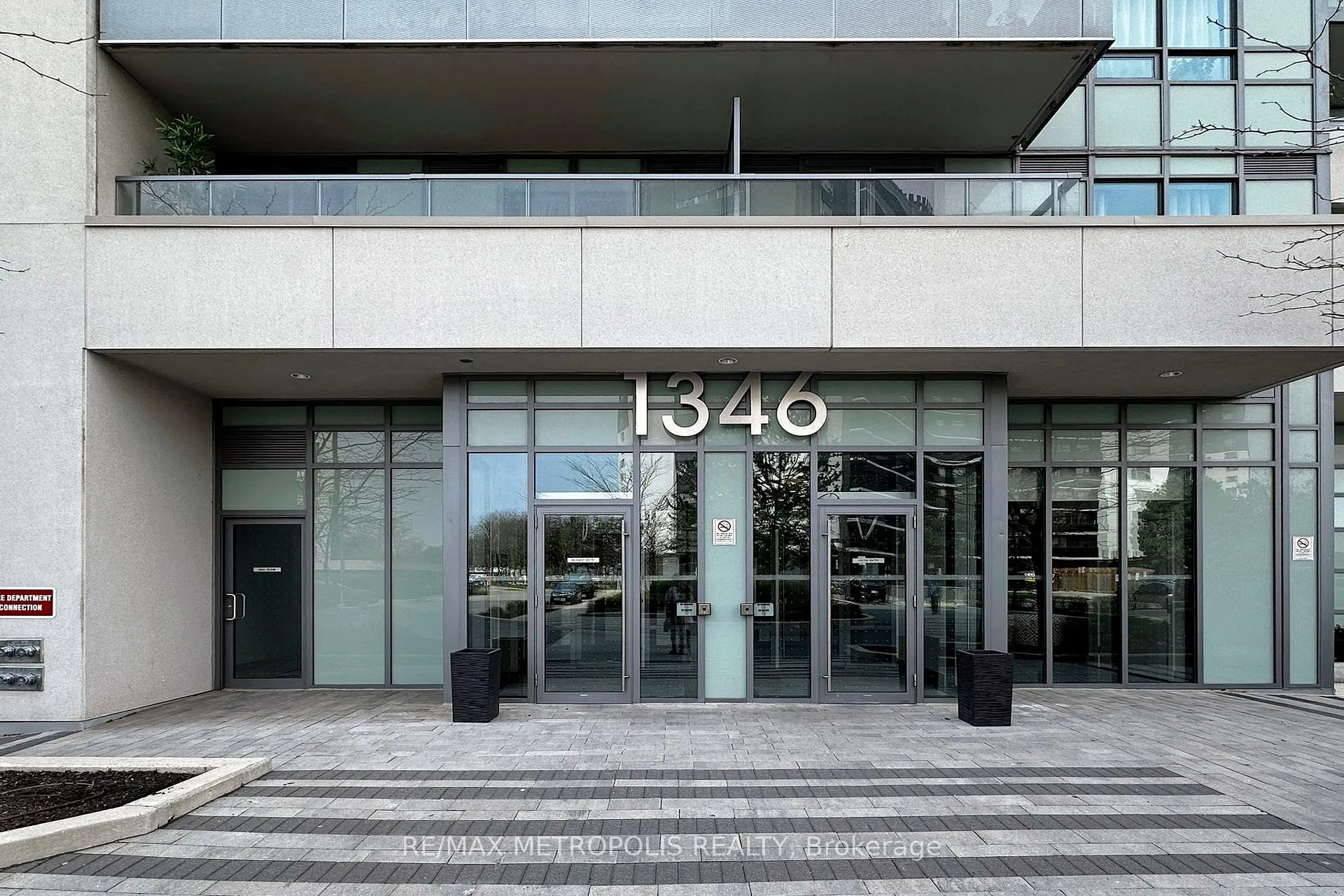 Photo 3 of Unit 413, 1346 Danforth Road, Scarborough, Eglinton East — HOMEH