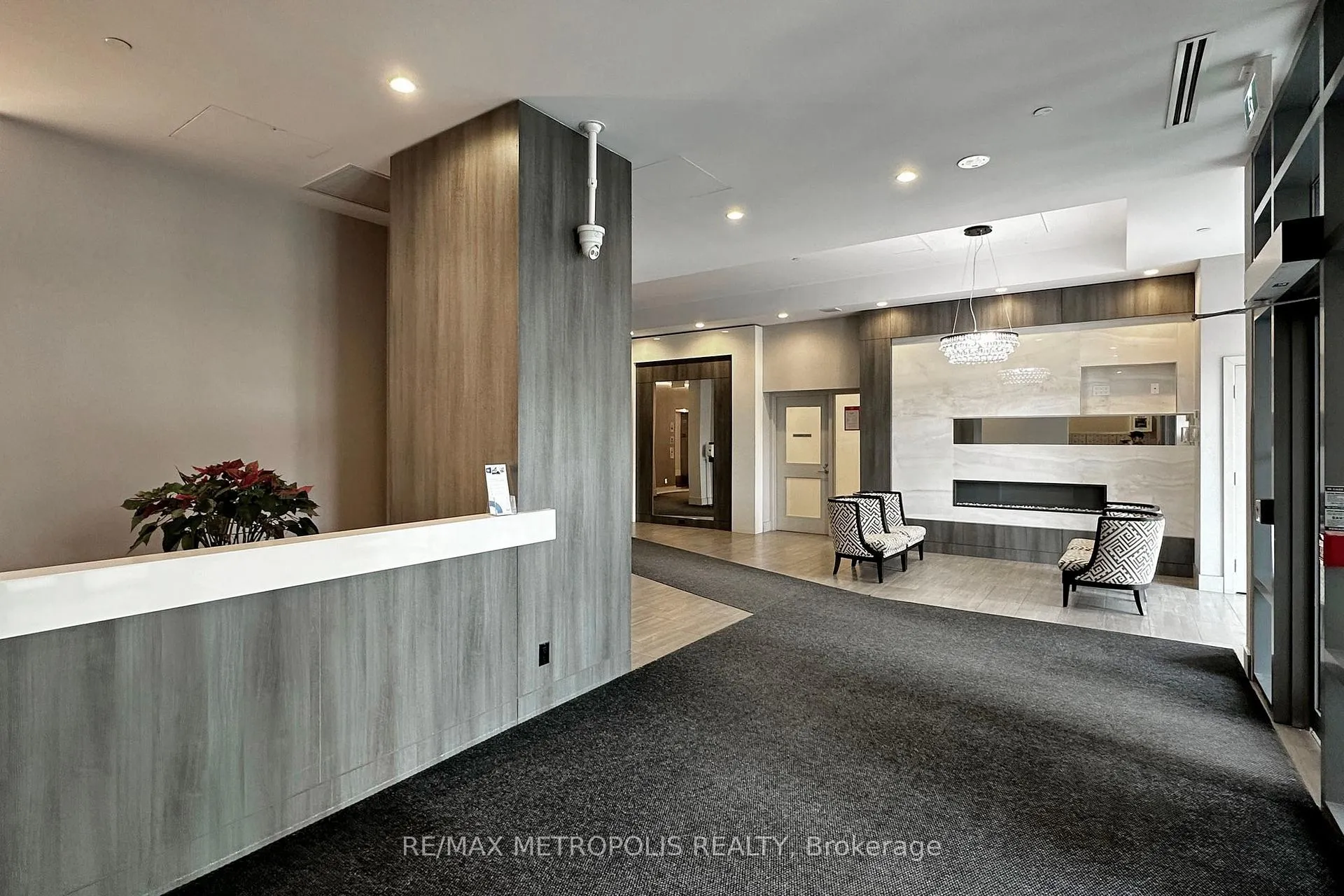 Photo 5 of Unit 413, 1346 Danforth Road, Scarborough, Eglinton East — HOMEH