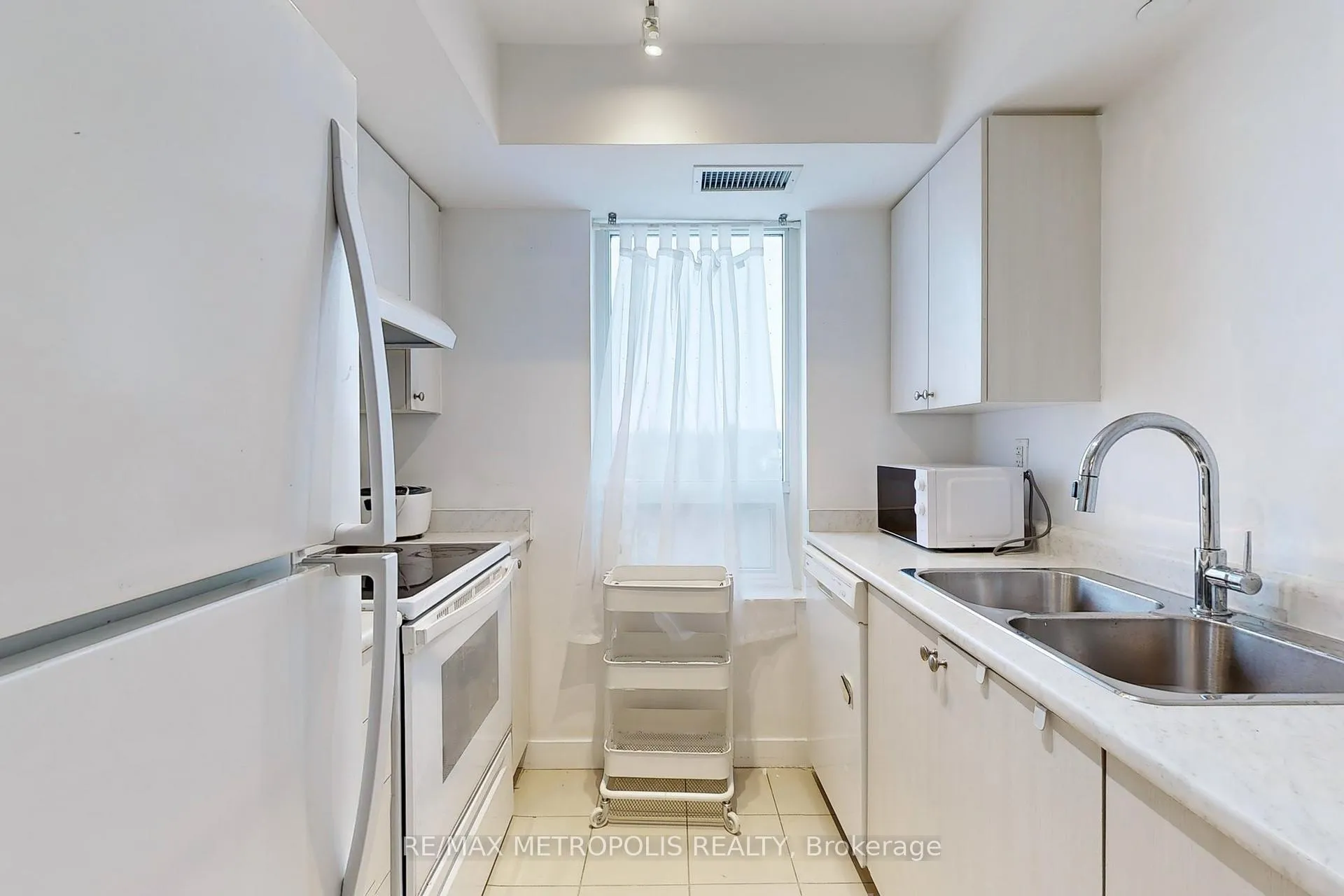 Photo 17 of Unit 413, 1346 Danforth Road, Scarborough, Eglinton East — HOMEH