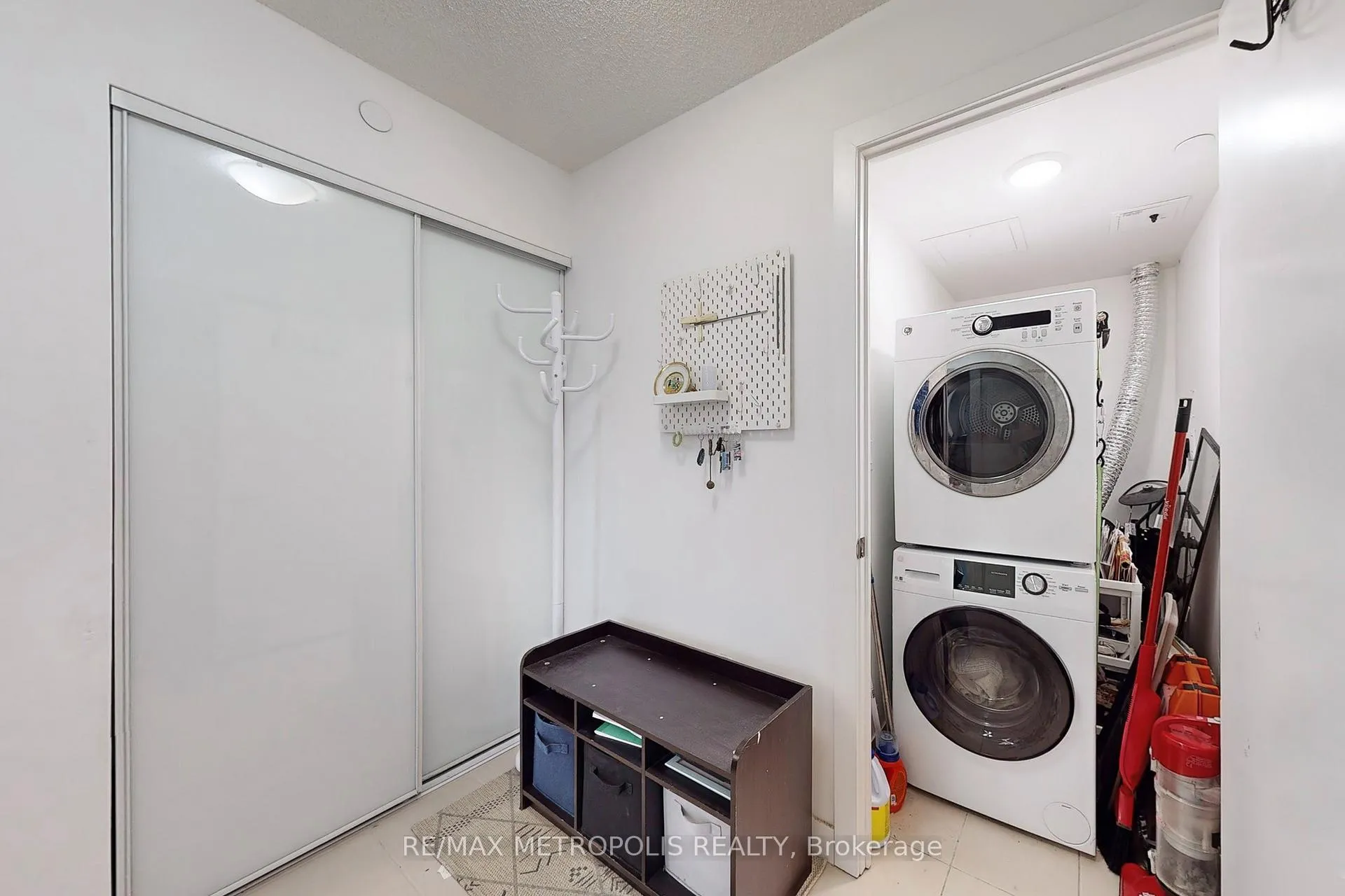 Photo 29 of Unit 413, 1346 Danforth Road, Scarborough, Eglinton East — HOMEH