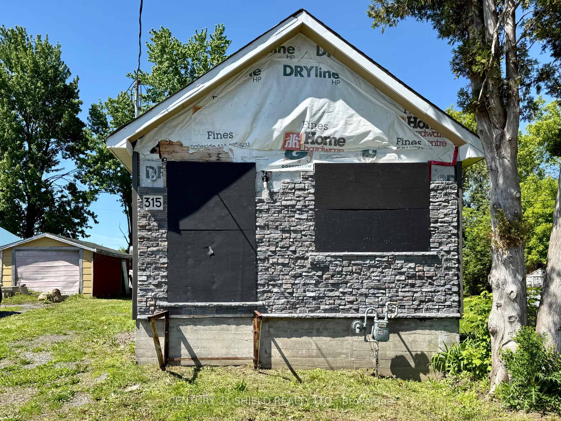 Photo 1 of 315 Danis Avenue, Cornwall — HOMEH