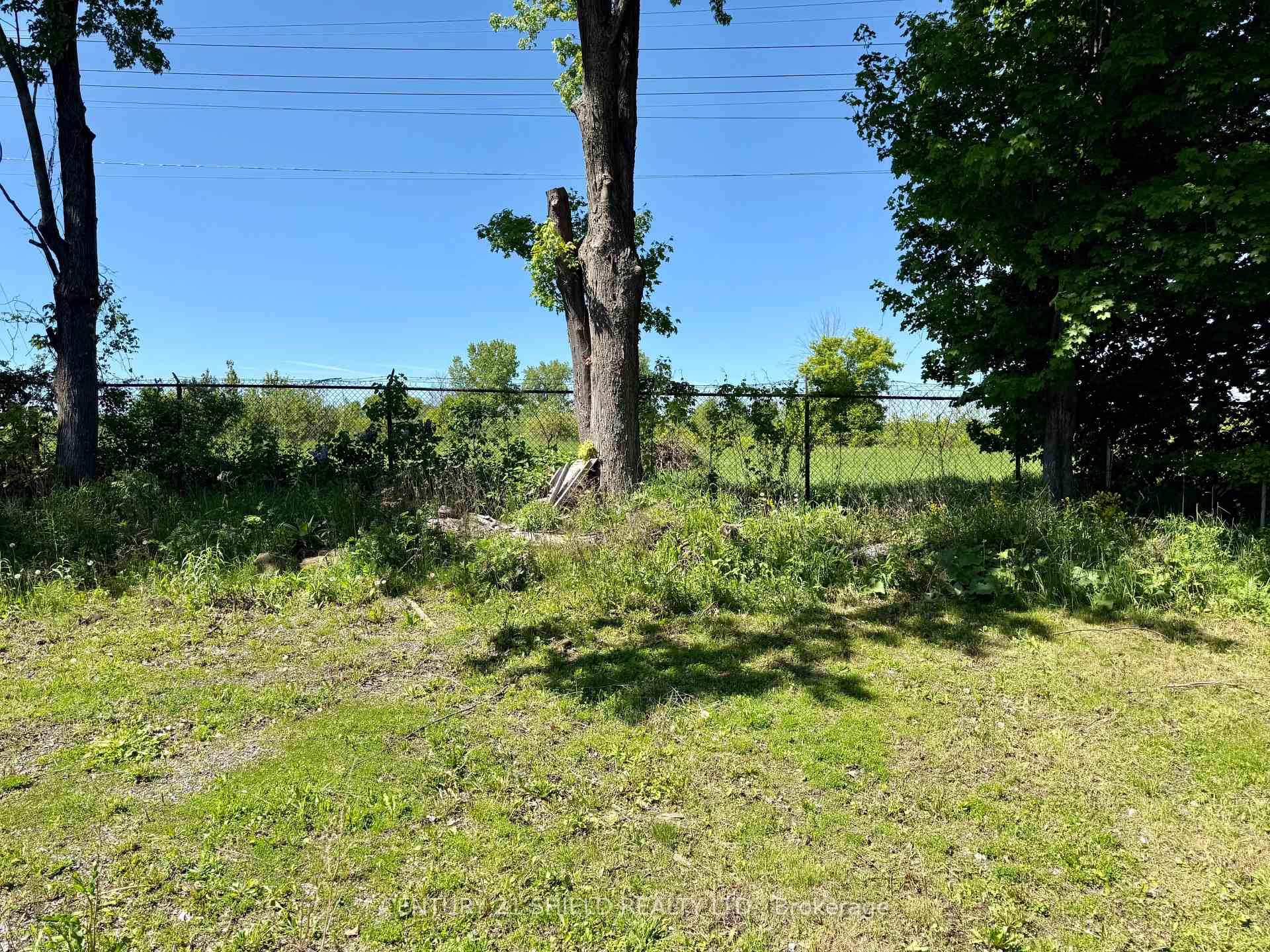 Photo 3 of 315 Danis Avenue, Cornwall — HOMEH