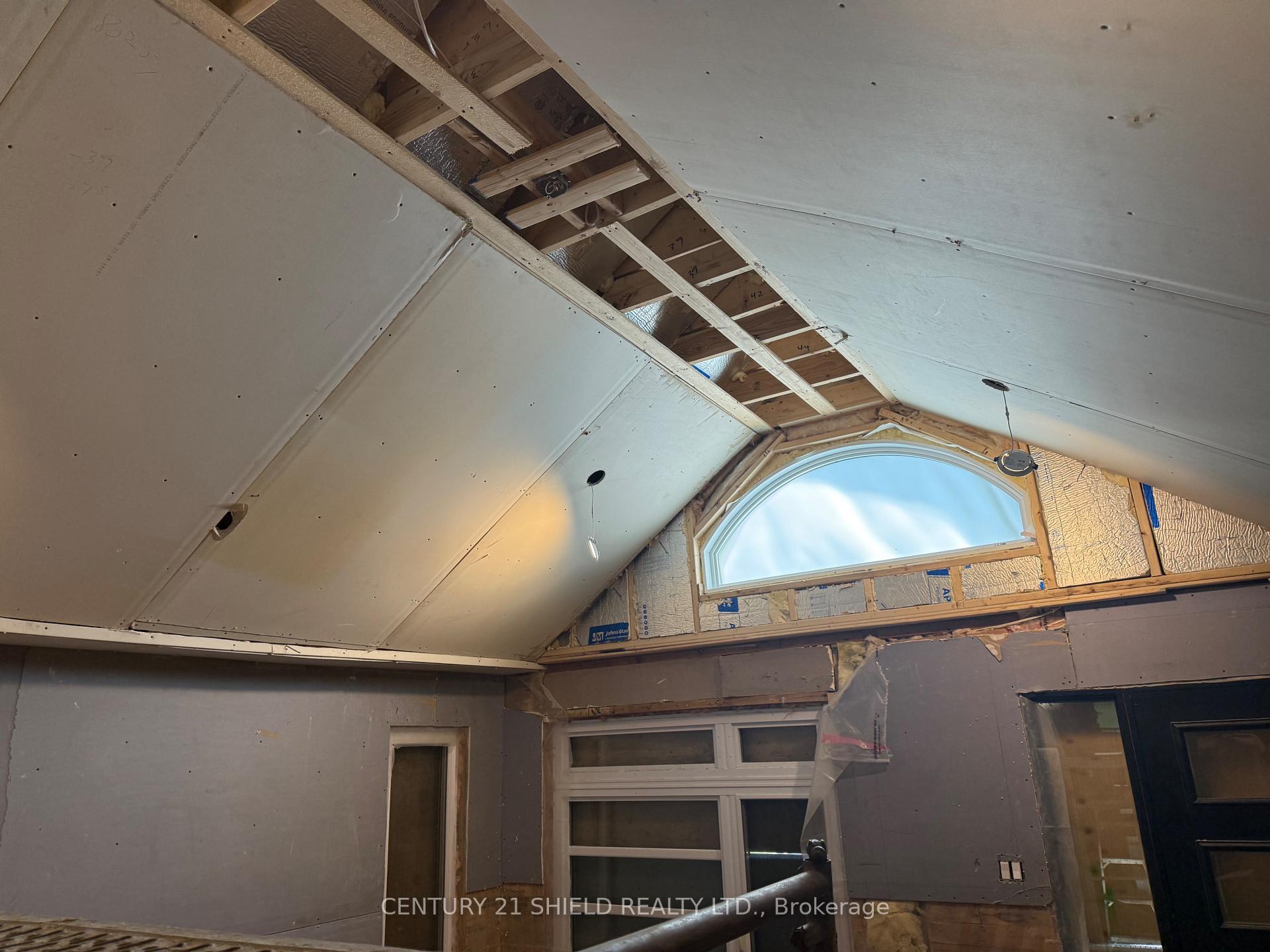 Photo 4 of 315 Danis Avenue, Cornwall — HOMEH