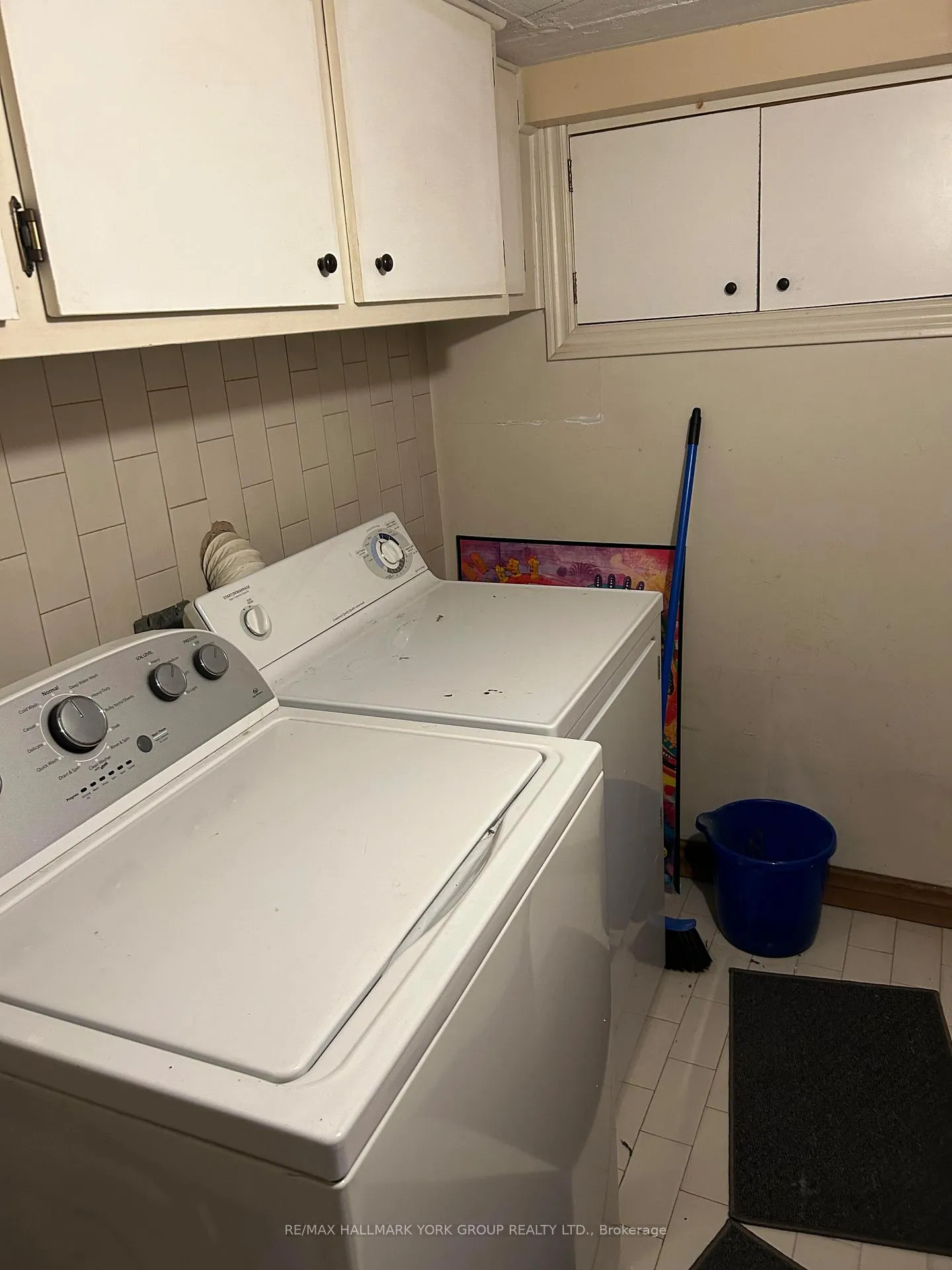 Photo 7 of Unit Bsmt, 472 Winona Drive, Toronto, Oakwood Village — HOMEH