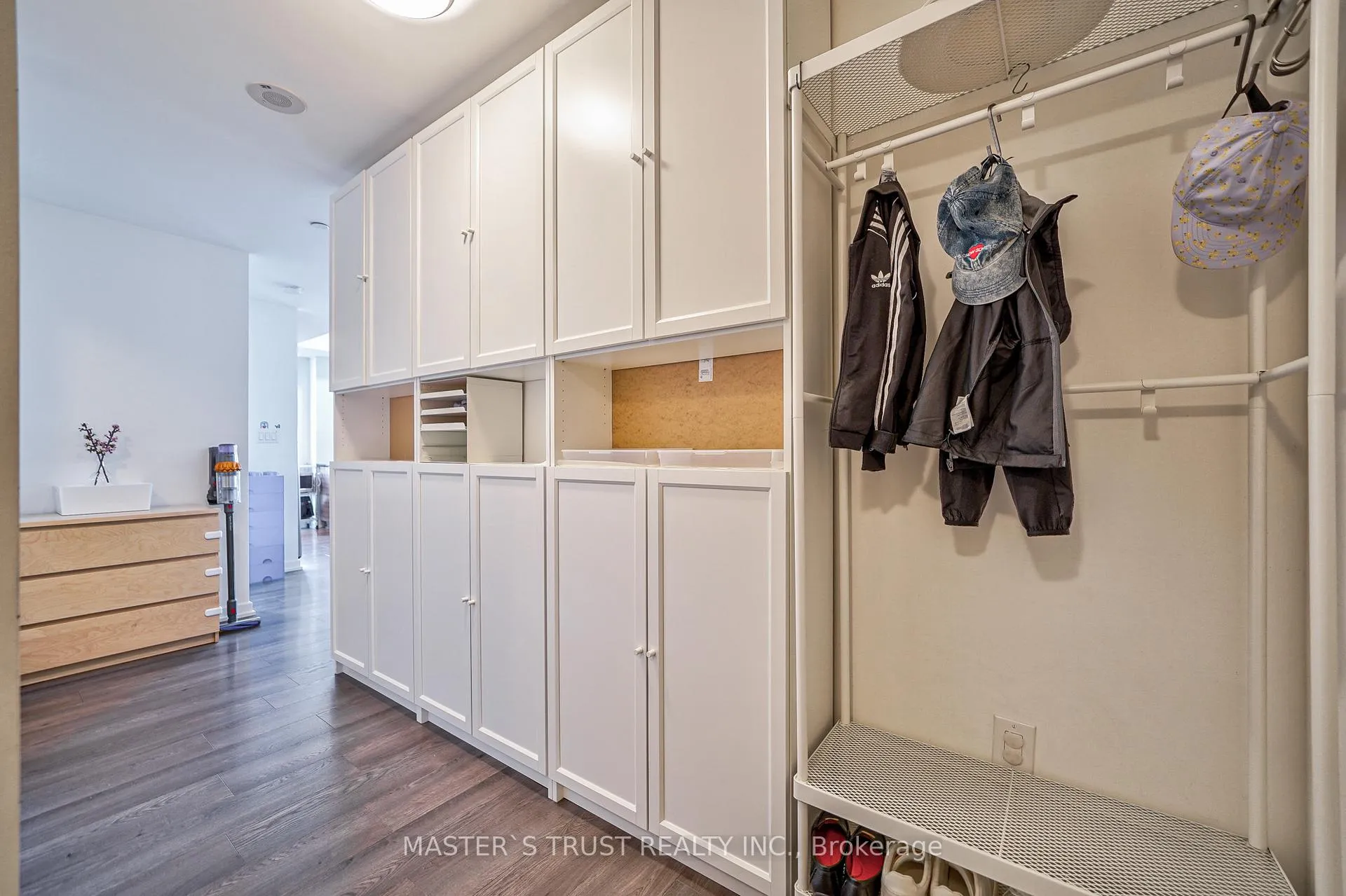 Photo 7 of Unit 307, 62 Forest Manor Road, North York, Henry Farm — HOMEH