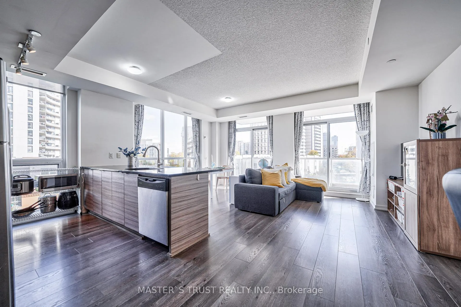 Photo 10 of Unit 307, 62 Forest Manor Road, North York, Henry Farm — HOMEH