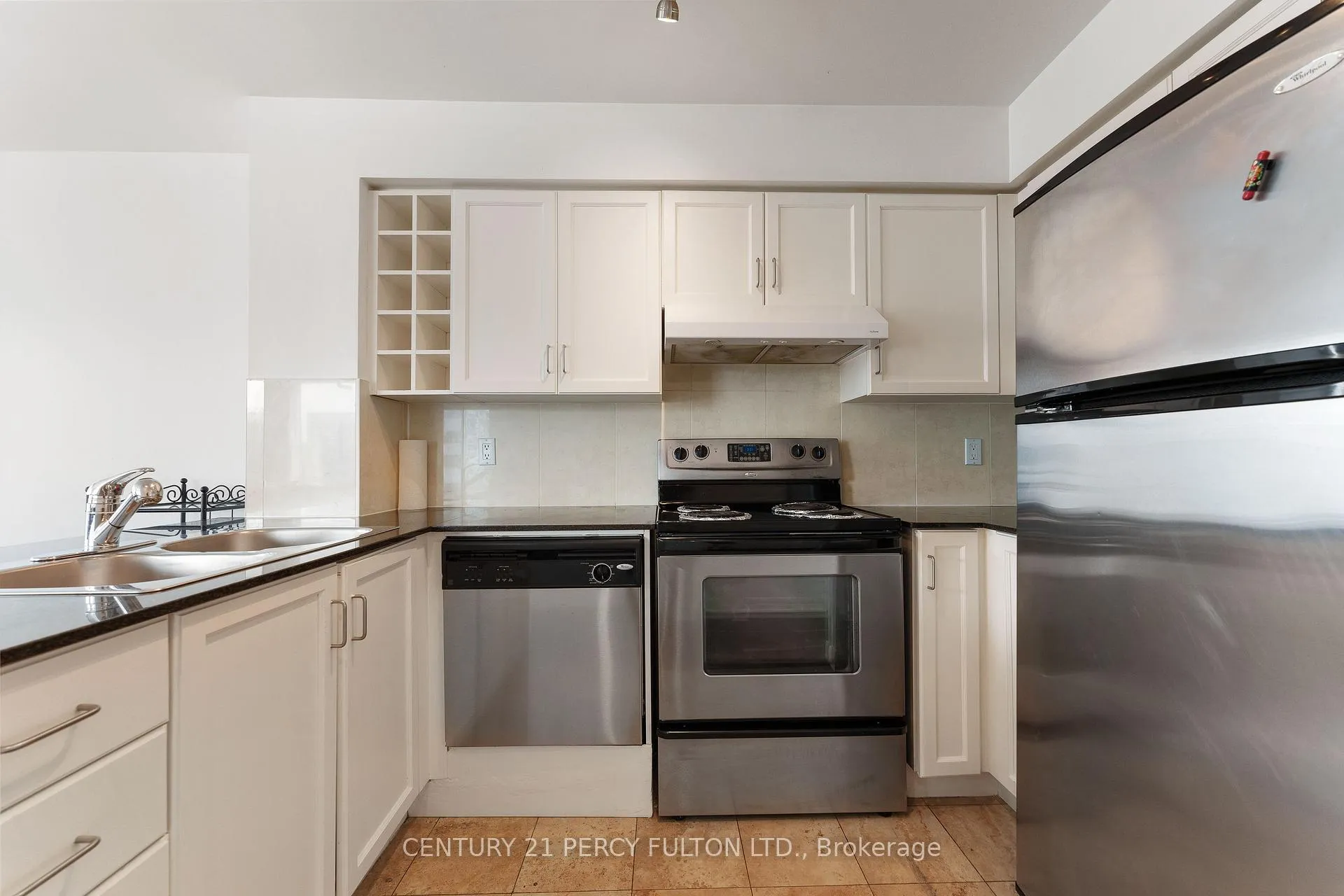 Photo 10 of Unit 2411, 210 Victoria Street, Toronto, Church-Yonge Corridor — HOMEH